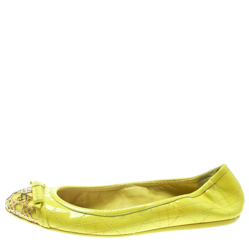 

Dior Neon Yellow Patent Cannage Leather Icon Metal Cap Toe Bow Ballet Flats Size