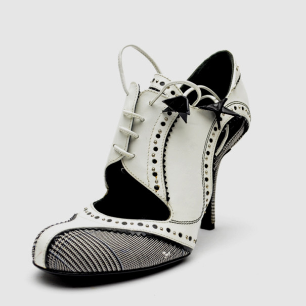 مملوكة مسبقًا Dior Patent Leather 'Spectator' Oxford Pumps Size 37