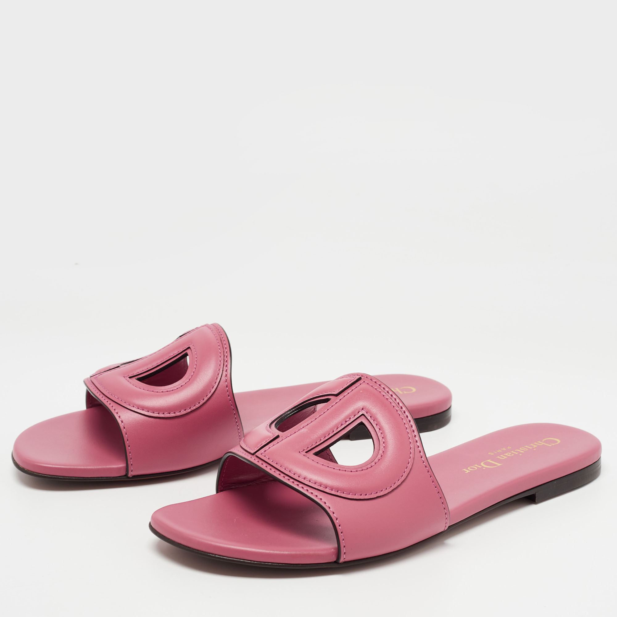 

Dior Pink Leather D Club Flat Slides Size