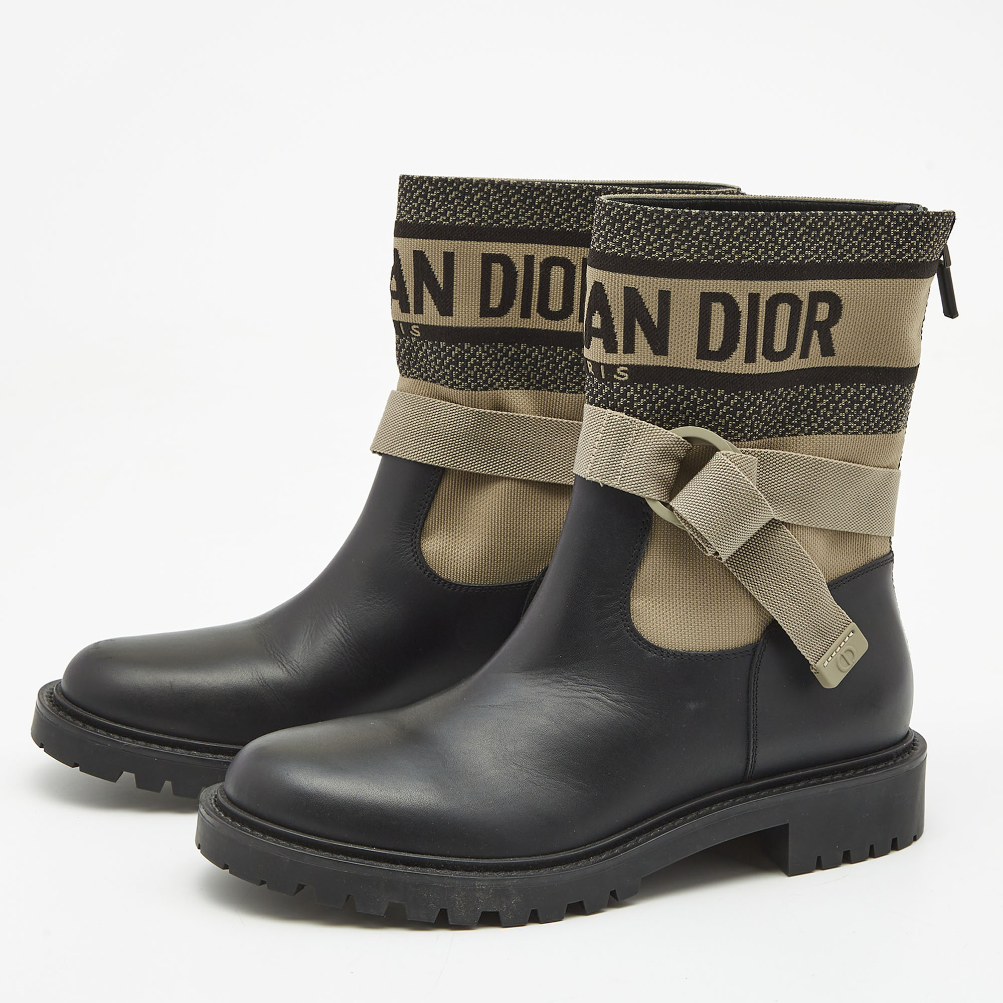

Dior Black/Green Leather and Canvas D-major Ankle Boots Size