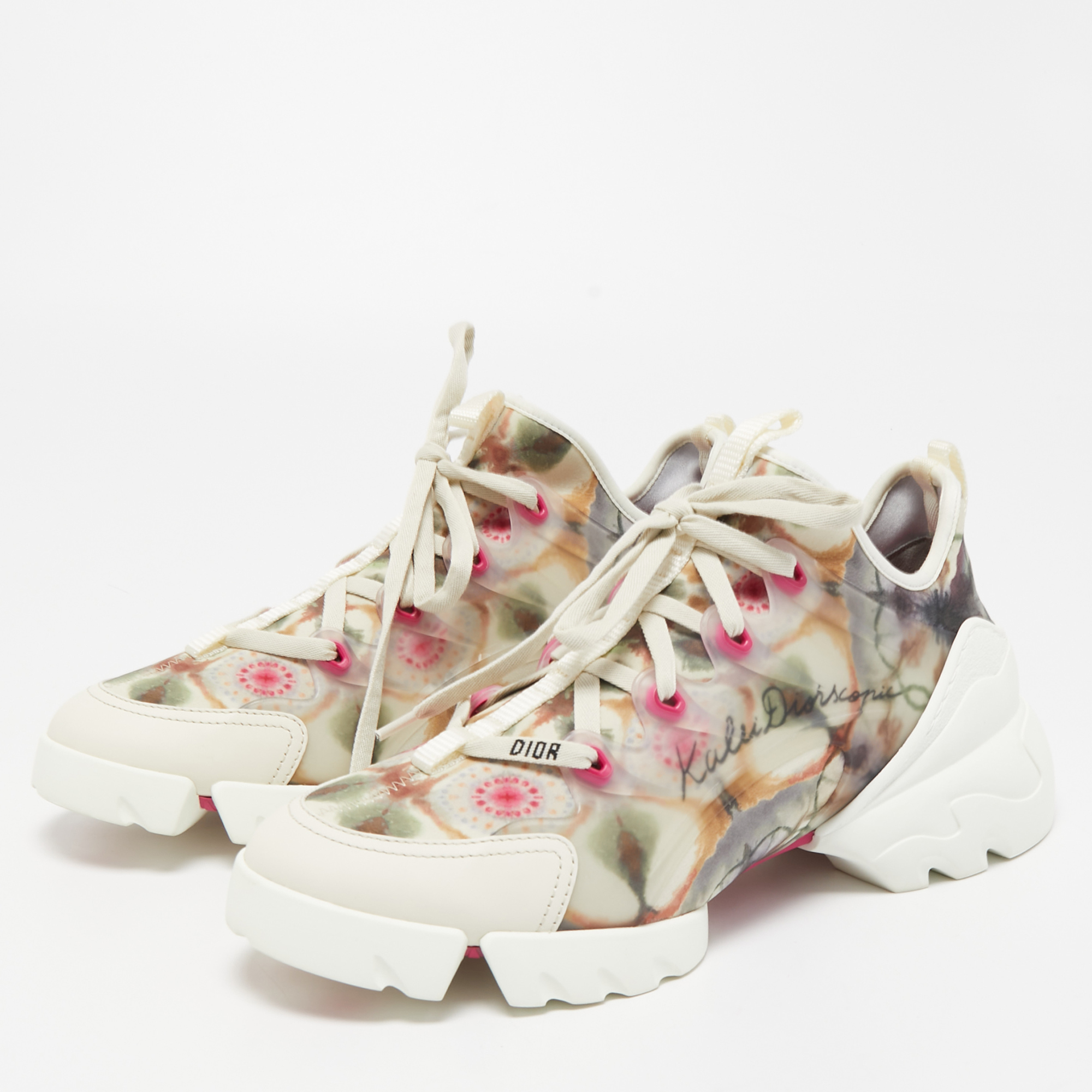 

Dior Multicolor Neoprene and Leather D-Connect Kaleidoscopic Sneakers Size