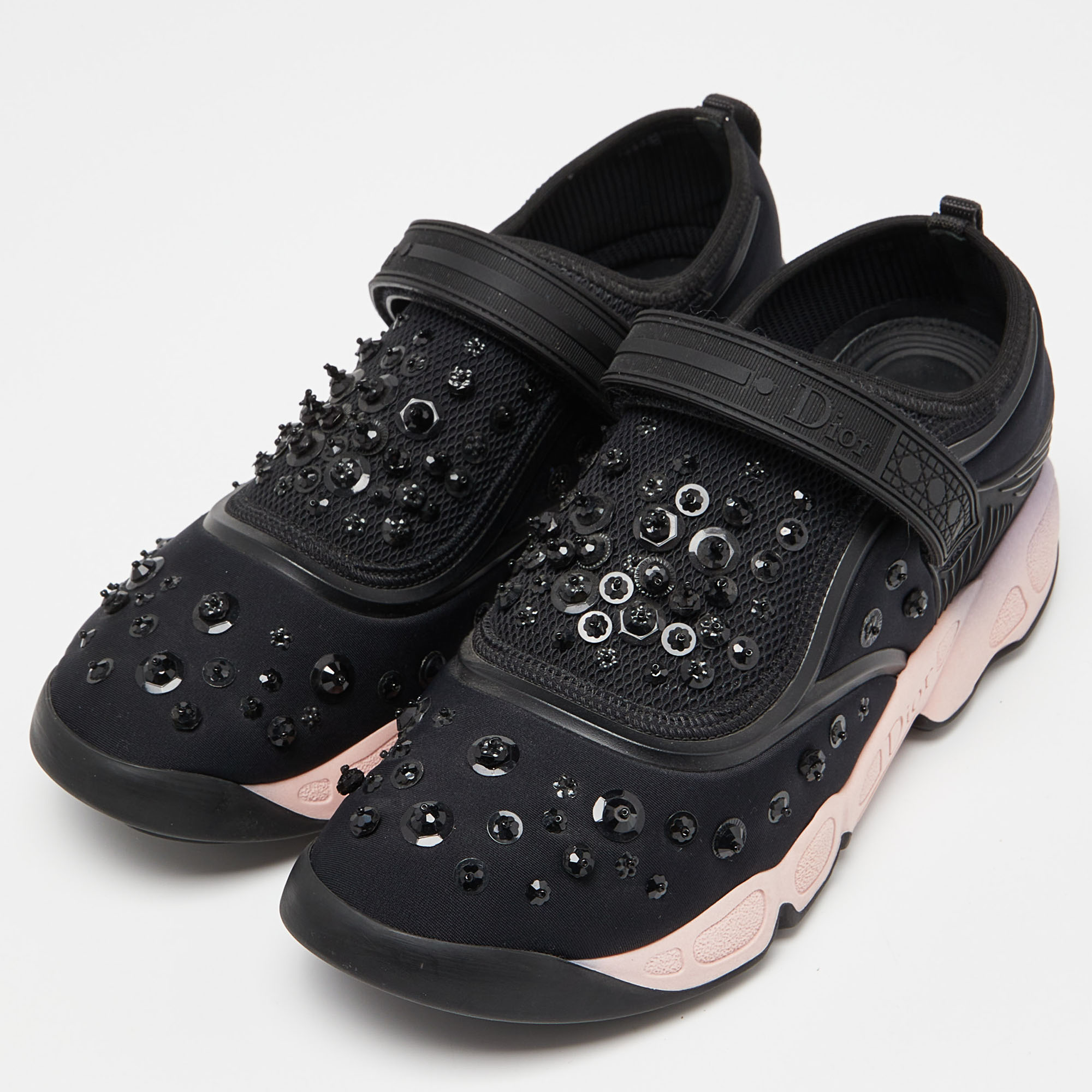 

Dior Black Embellished Fabric and Mesh Fusion Sneakers Size