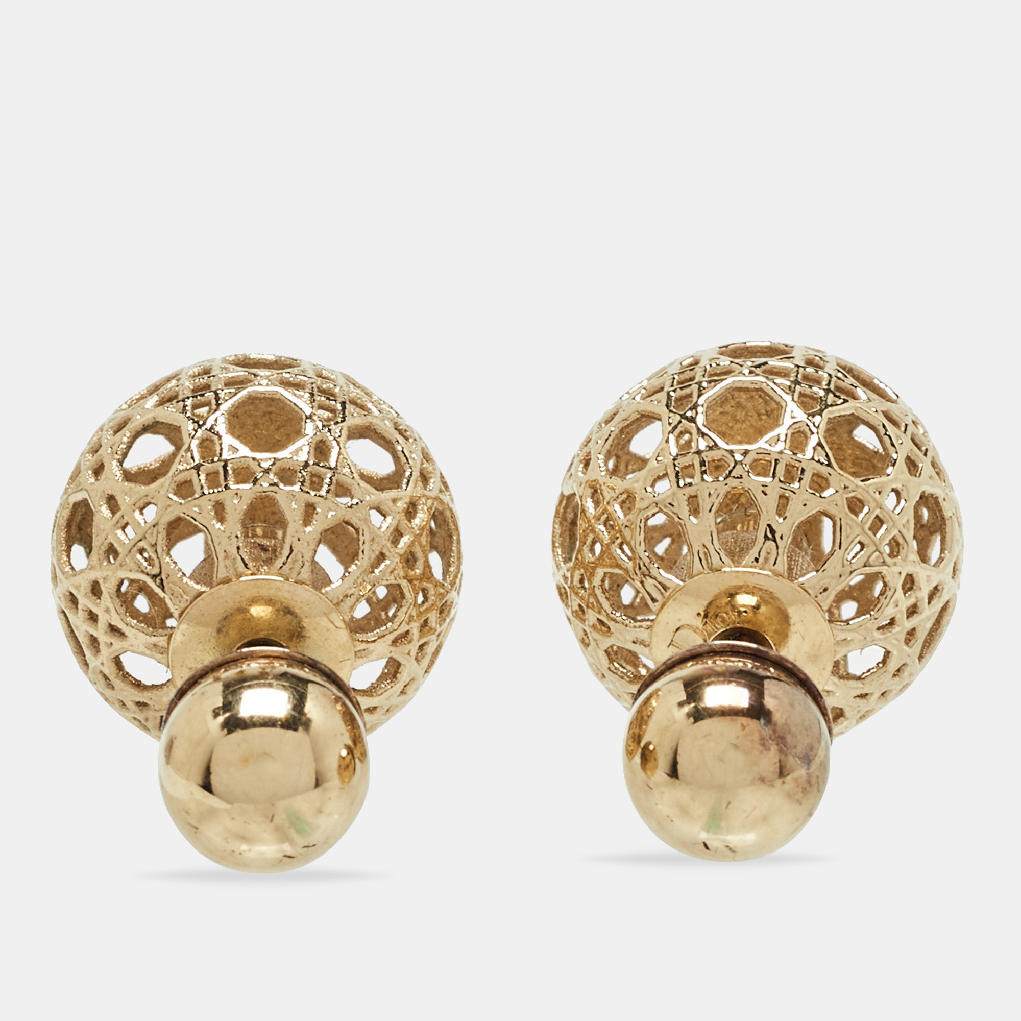 

Dior Mise En Dior Tribales Cannage Gold Tone Stud Earrings