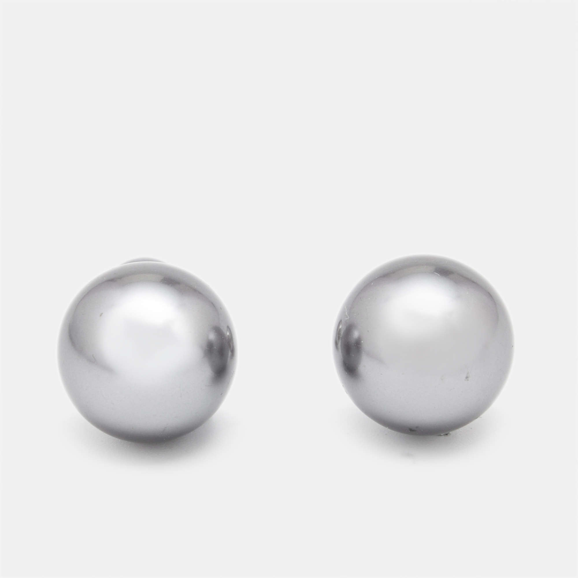 

Dior Tribales Grey Faux Pearl Silver Tone Earrings