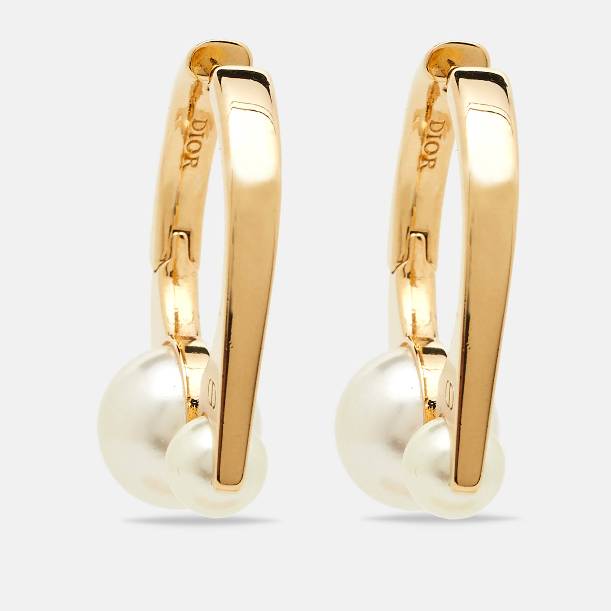 

Dior Tribales Small Faux Pearl Gold Tone Earrings