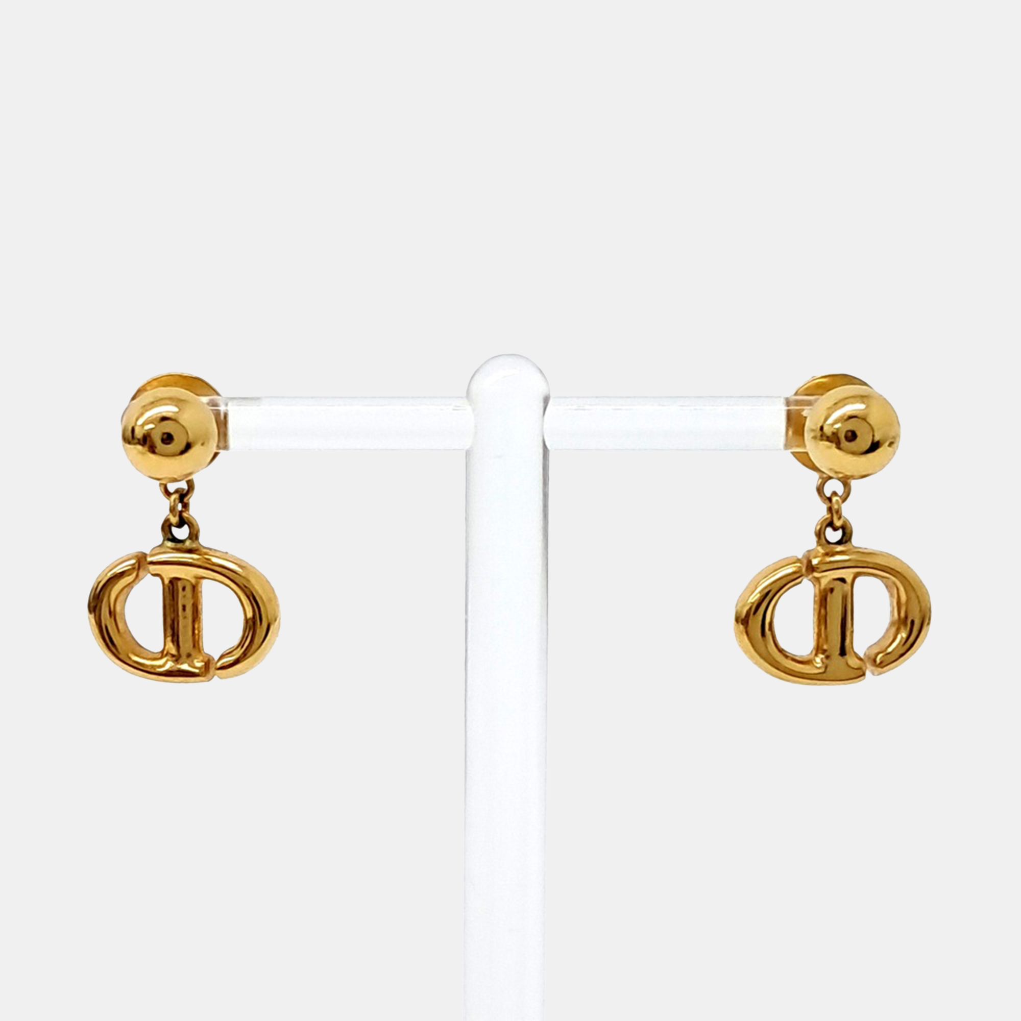 

Dior Gold Plated earrings