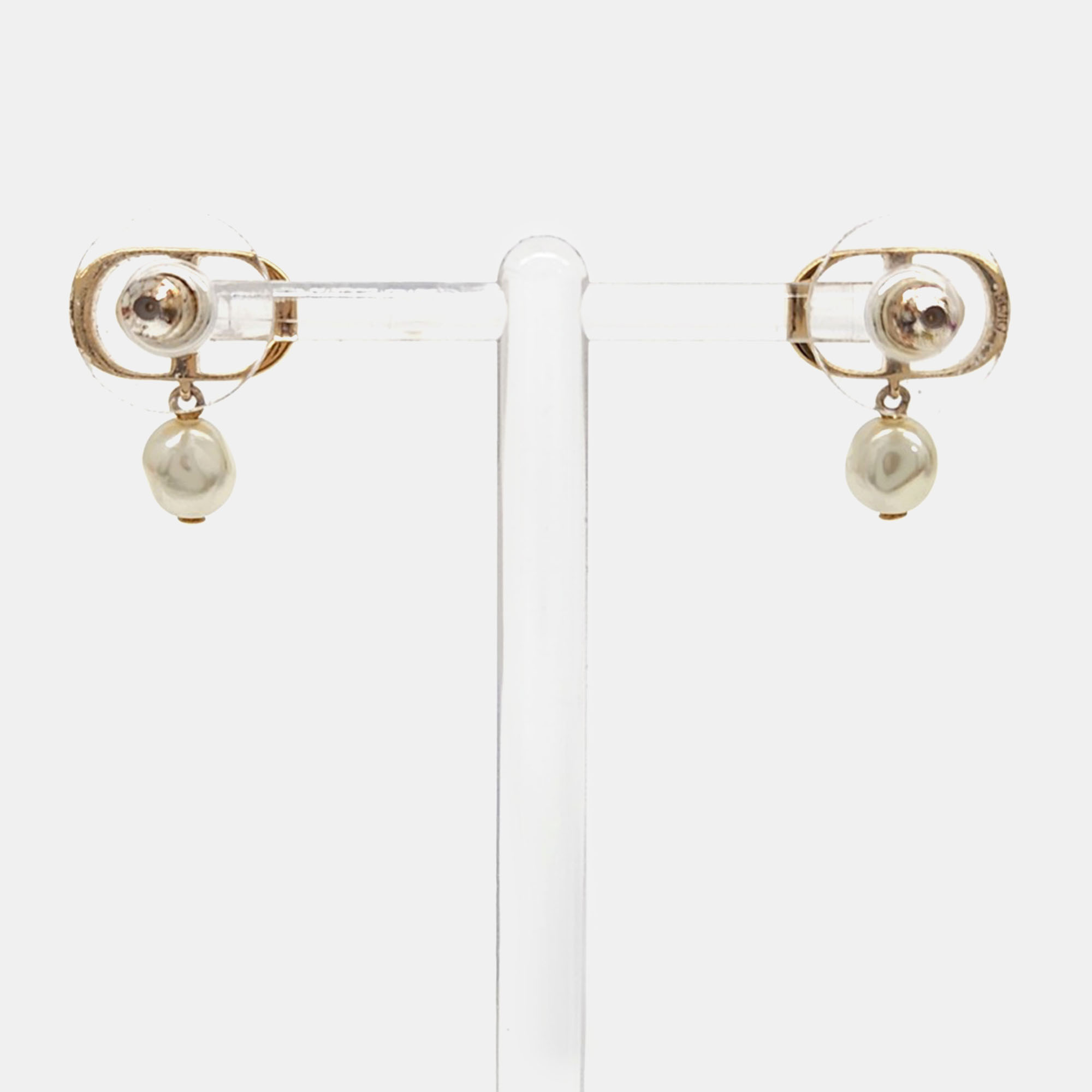

Dior Gold Plated Metal earrings