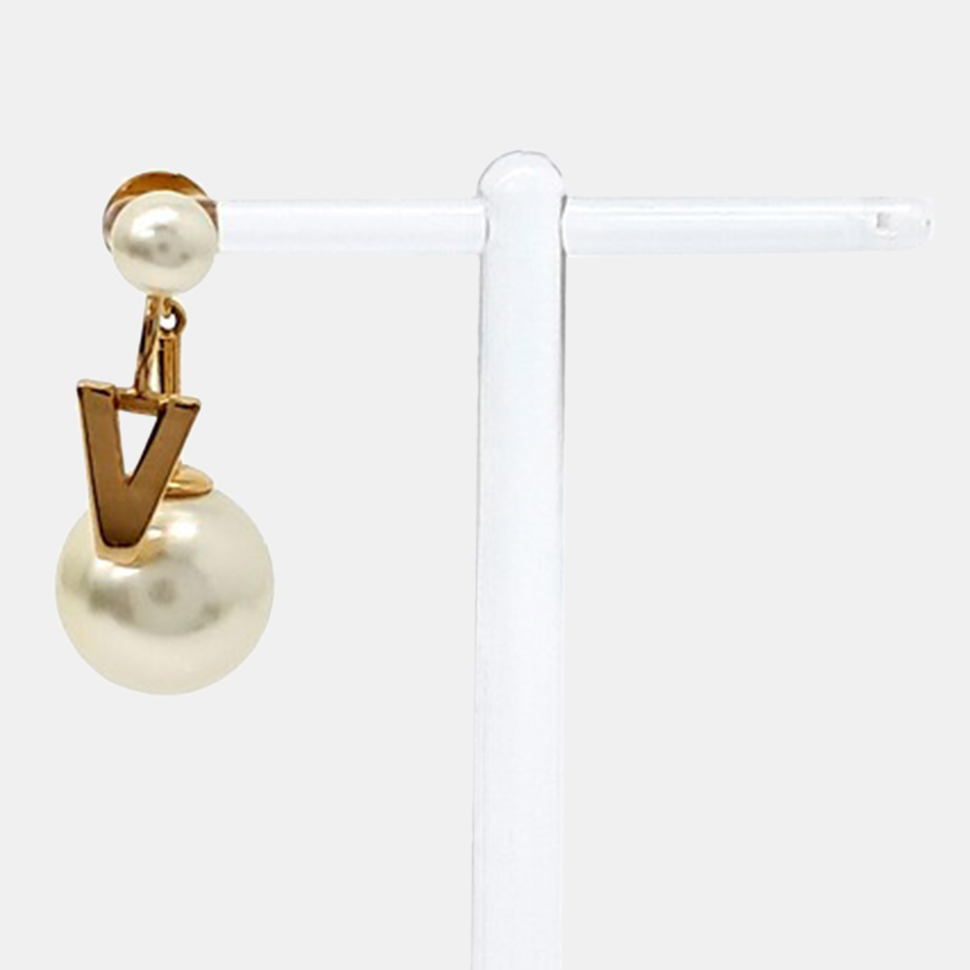 

Christian Dior Tribal Gold Pearl Earrings