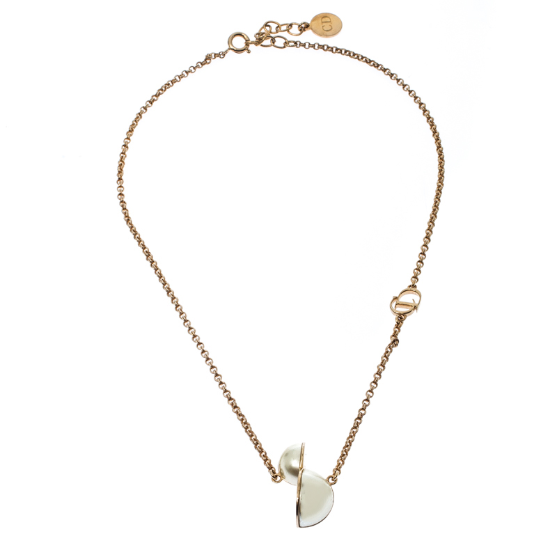 

Dior Asymmetric Faux Pearl Gold Tone Necklace