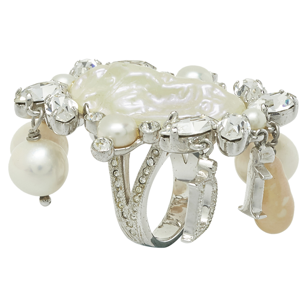 Pre-owned Dior Silver Tone Crystal And Faux Pearl Logo Charm Cocktail Ring L