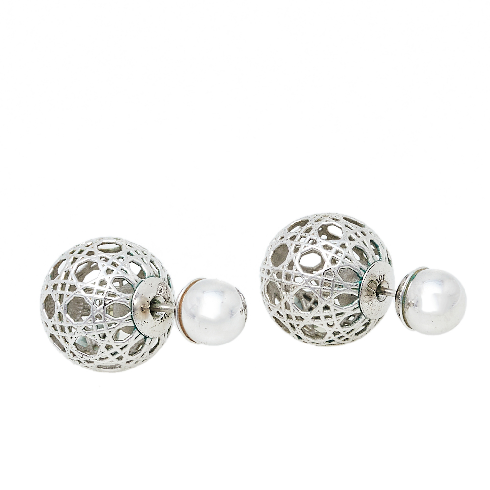 

Christian Dior Secret Cannage Mise en Dior Tribales Stud Earrings, Silver