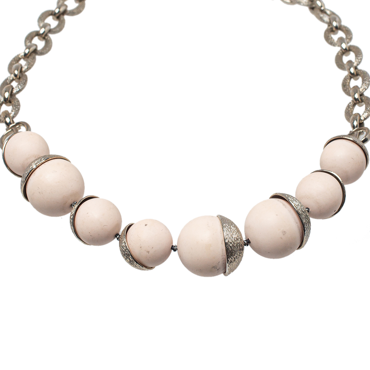 

Dior Mise En Dior Powder Pink Beads Silver Tone Necklace