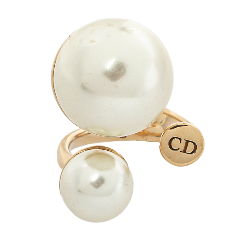 

Dior Ultradior Faux Pearl Gold Tone Ring