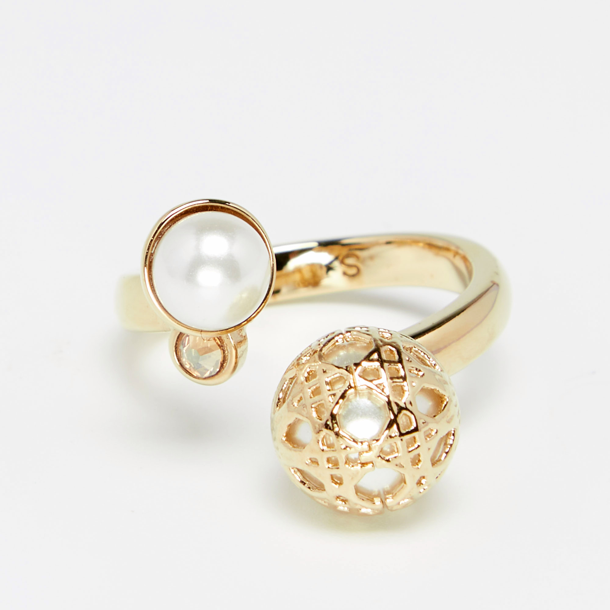 

Dior Cannage Faux Pearl Crystal Gold Tone Open Ring