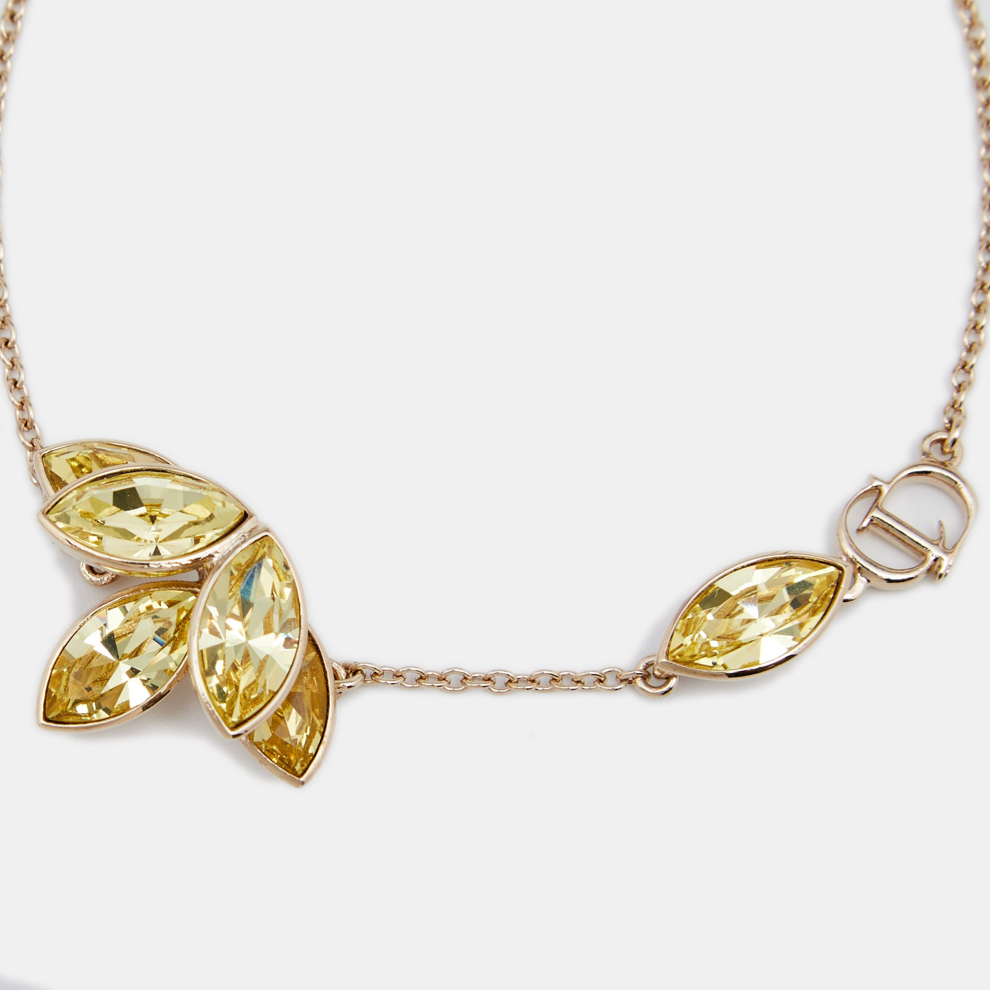 

Dior Gold Tone Crystal Flower Motif Bracelet