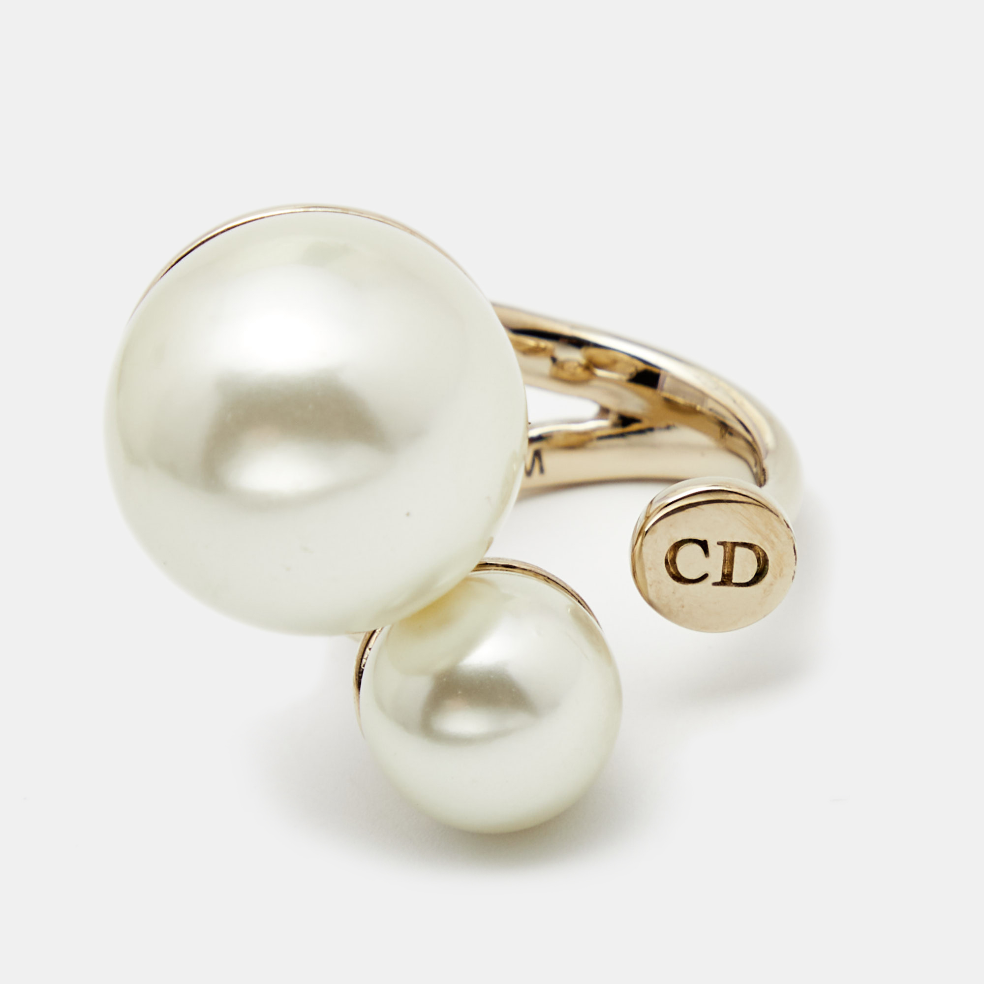 

Dior Ultradior Faux Pearl Gold Tone Ring