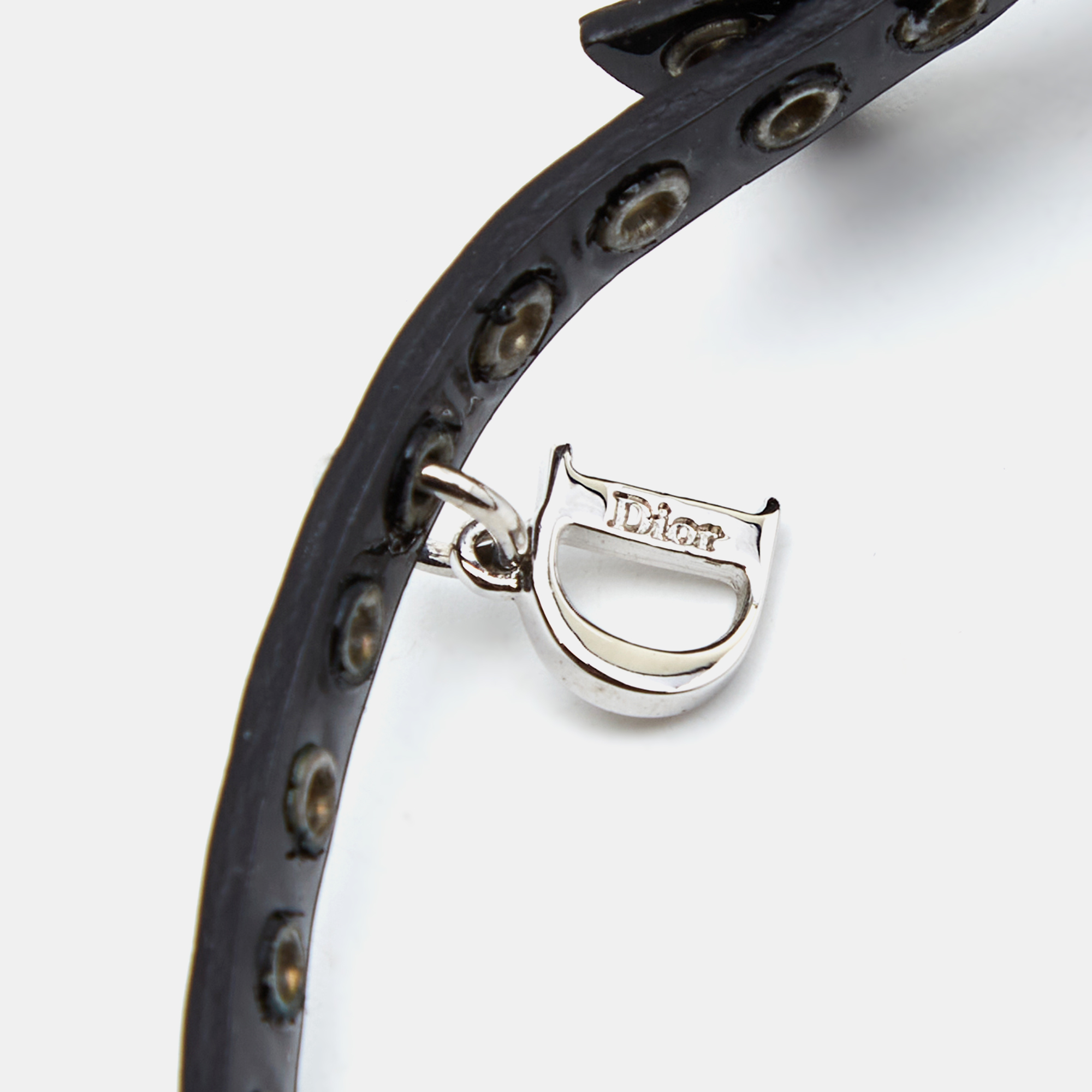 

Dior Black Patent Leather Grommet Bow Choker Necklace