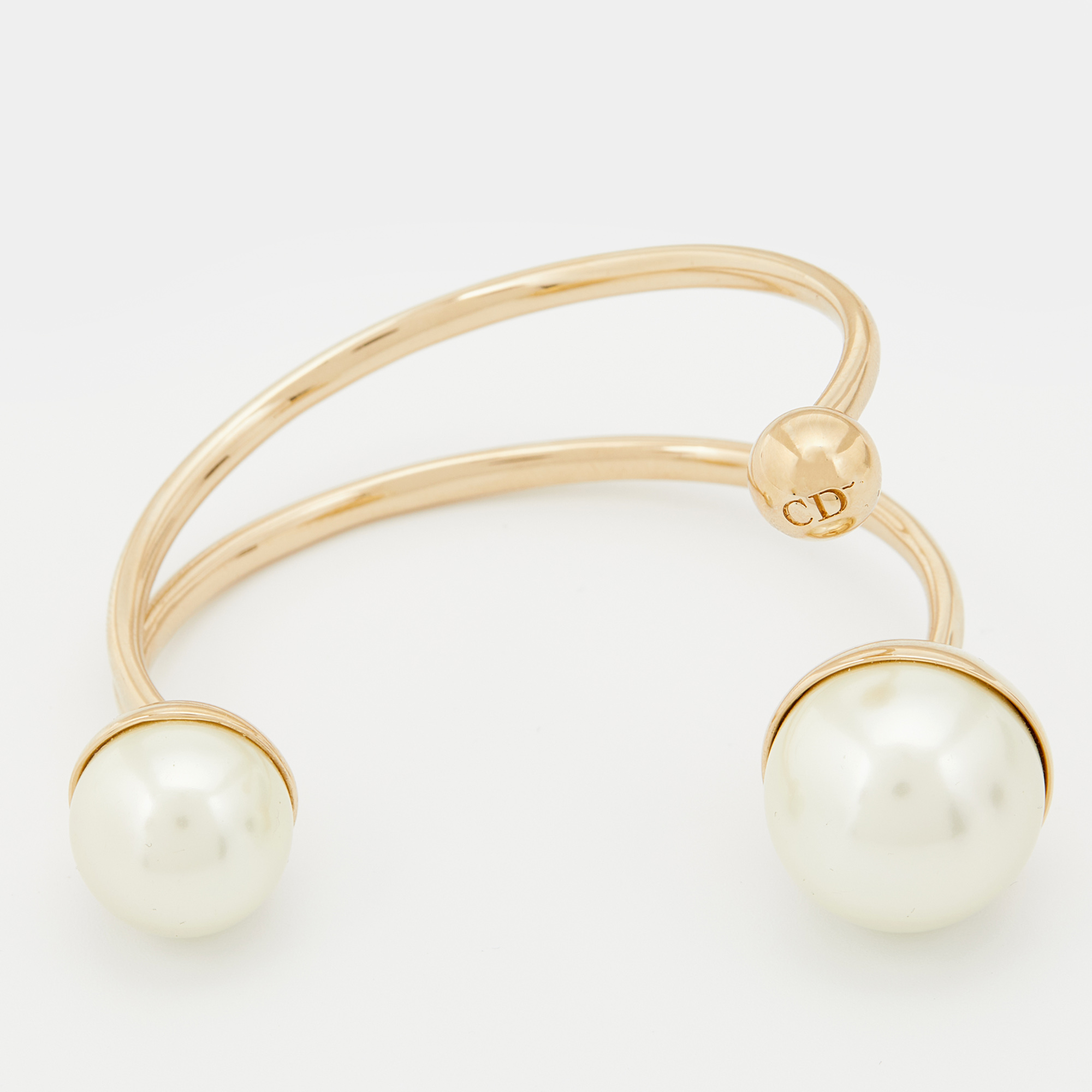 Pre-owned Dior Ultra Faux Pearl Gold Tone Cuff Bracelet