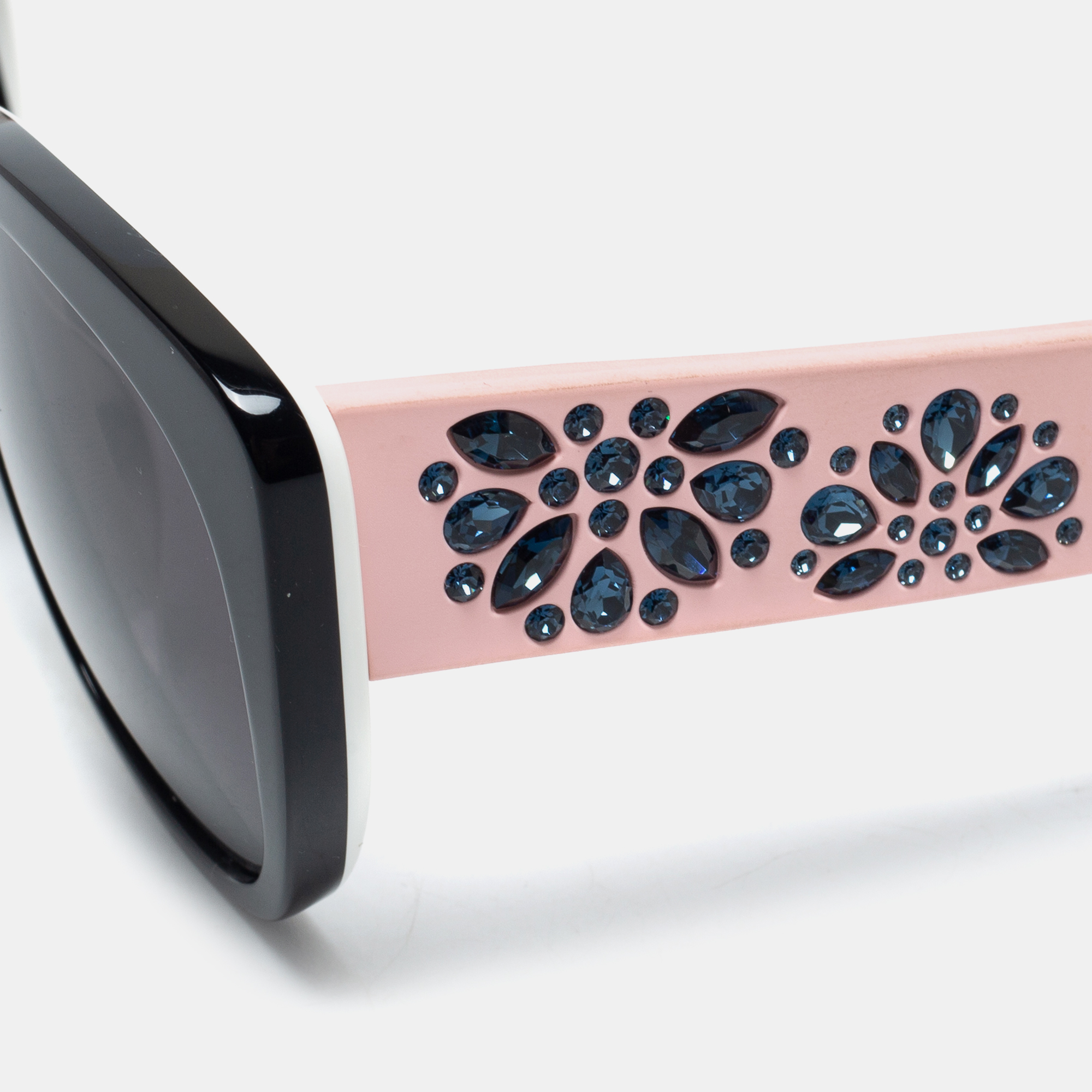 

Dior Inedite Tricolor HDRY1 Oversized Sunglasses, Black