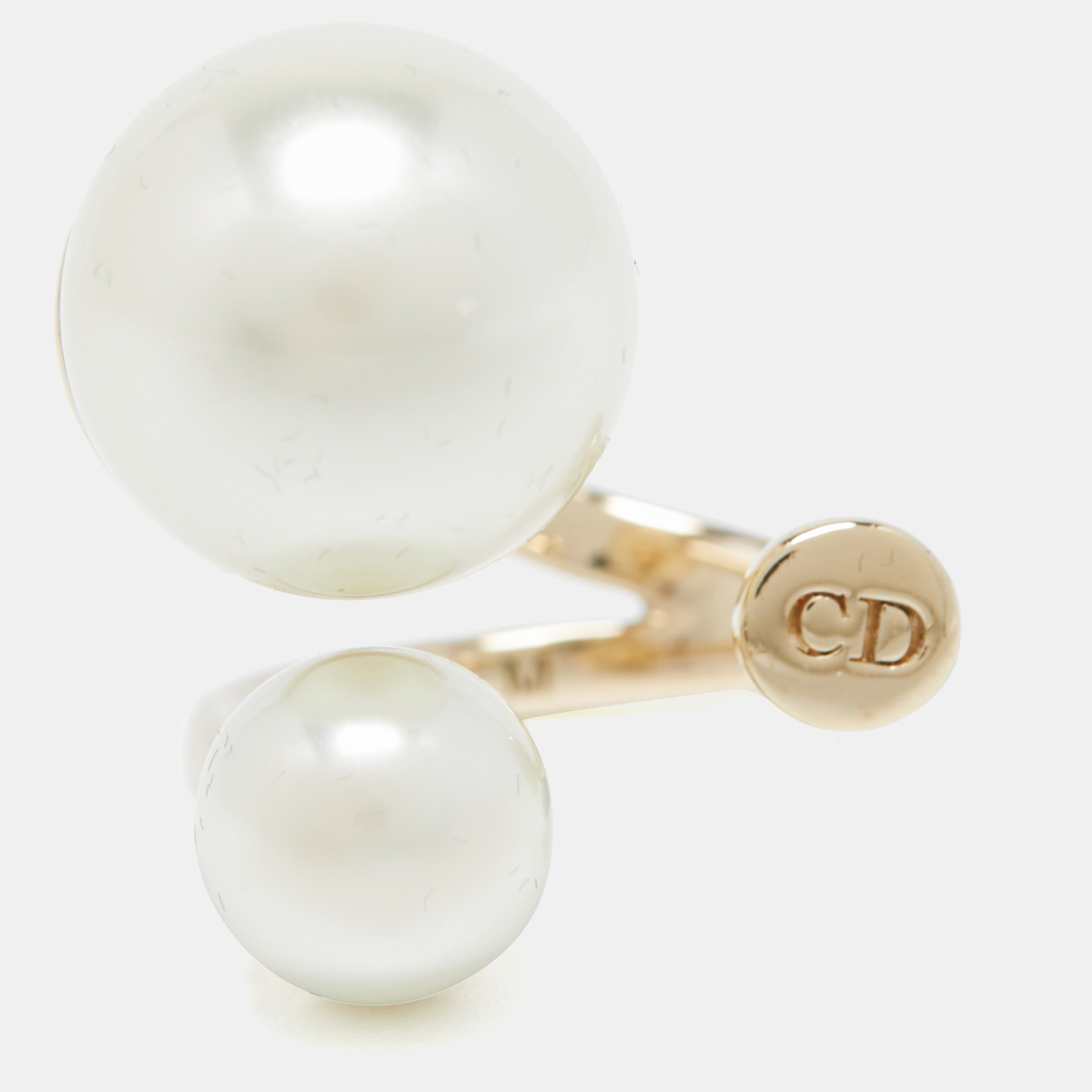 

Dior Ultradior Faux Pearl Gold Tone Ring Size