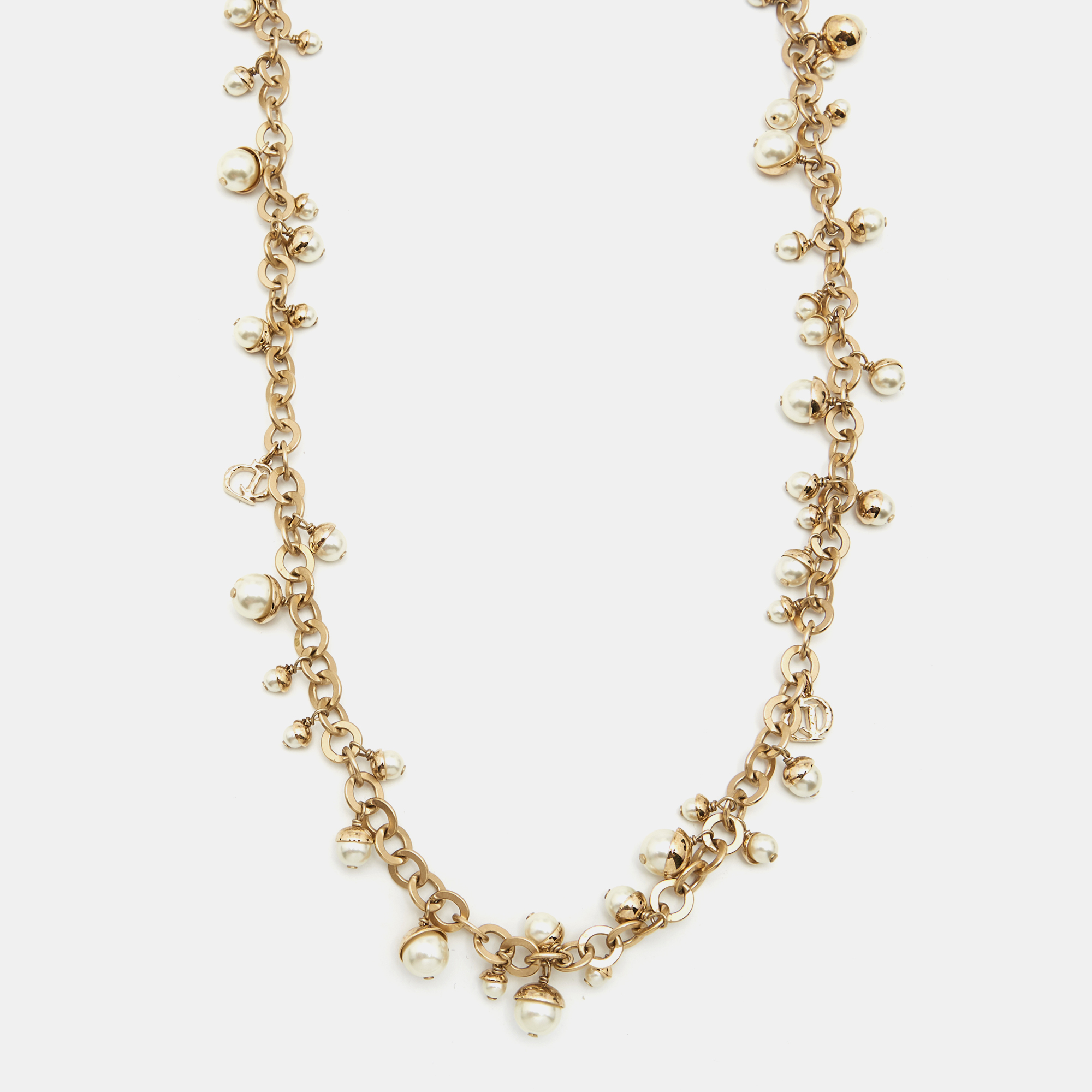 

Dior Mise En Dior Faux Pearl Gold Tone Charm Chain Necklace