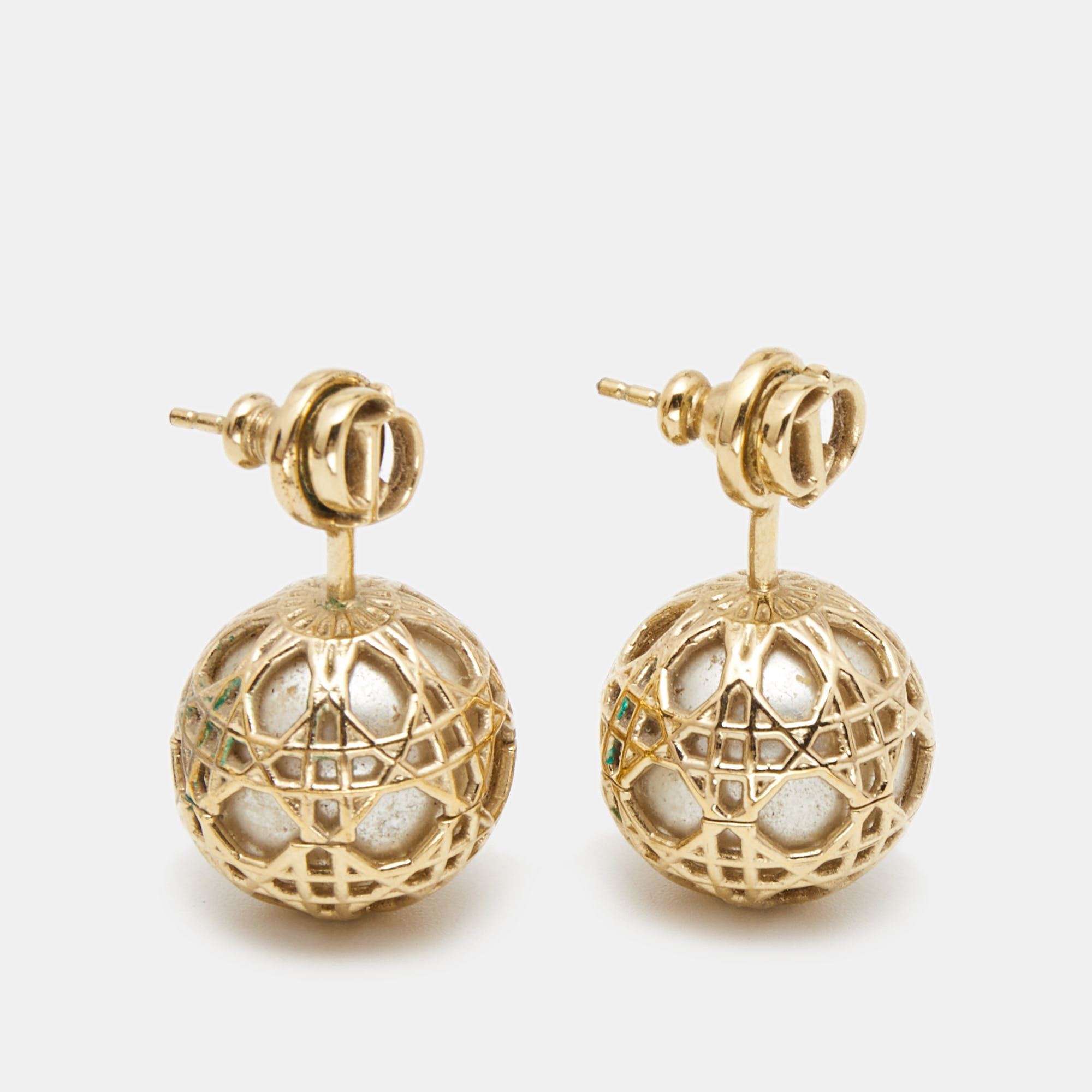 

Dior Secret Cannage Faux Pearl Gold Tone Drop Earrings