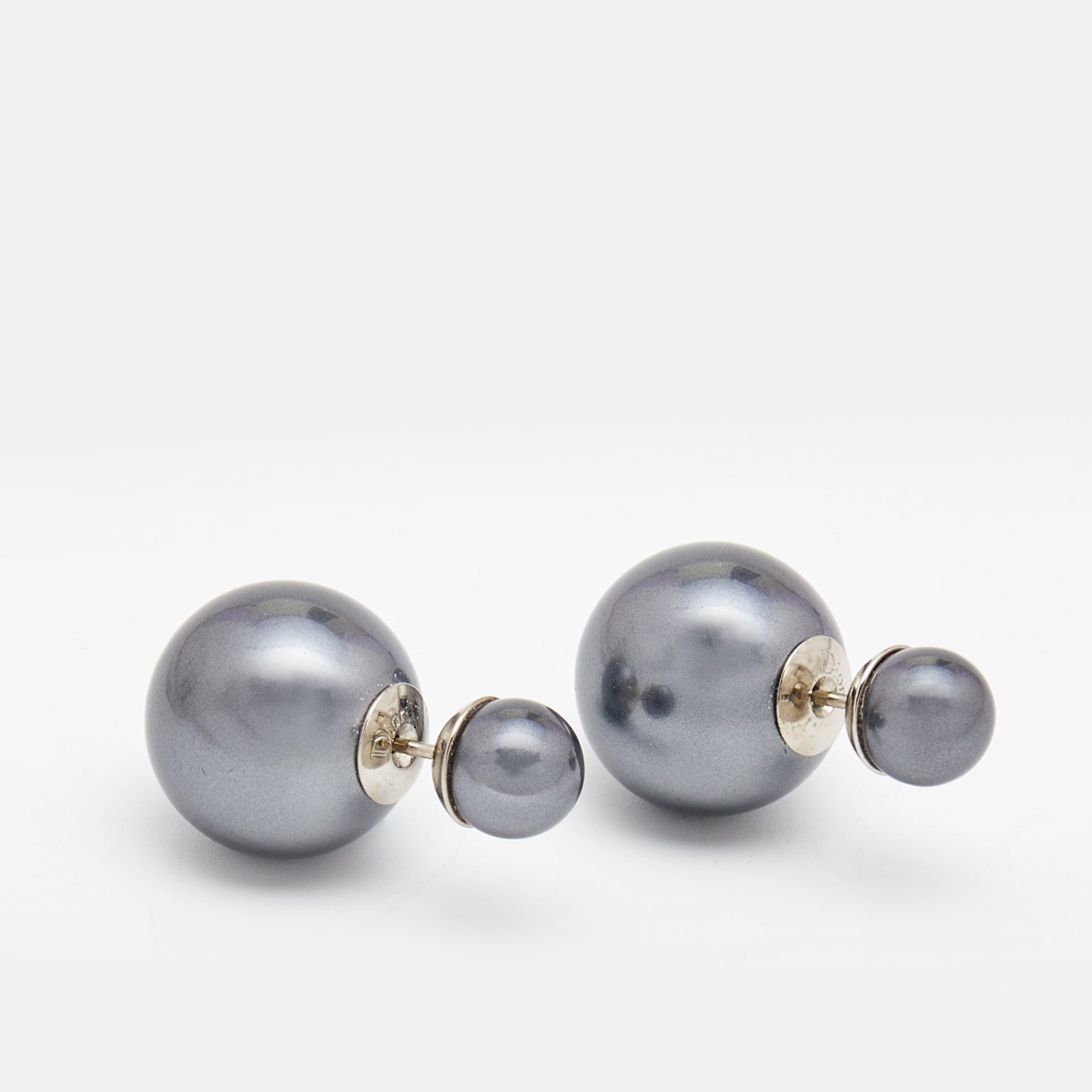 

Dior Tribales Grey Faux Pearl Silver Tone Stud Earrings
