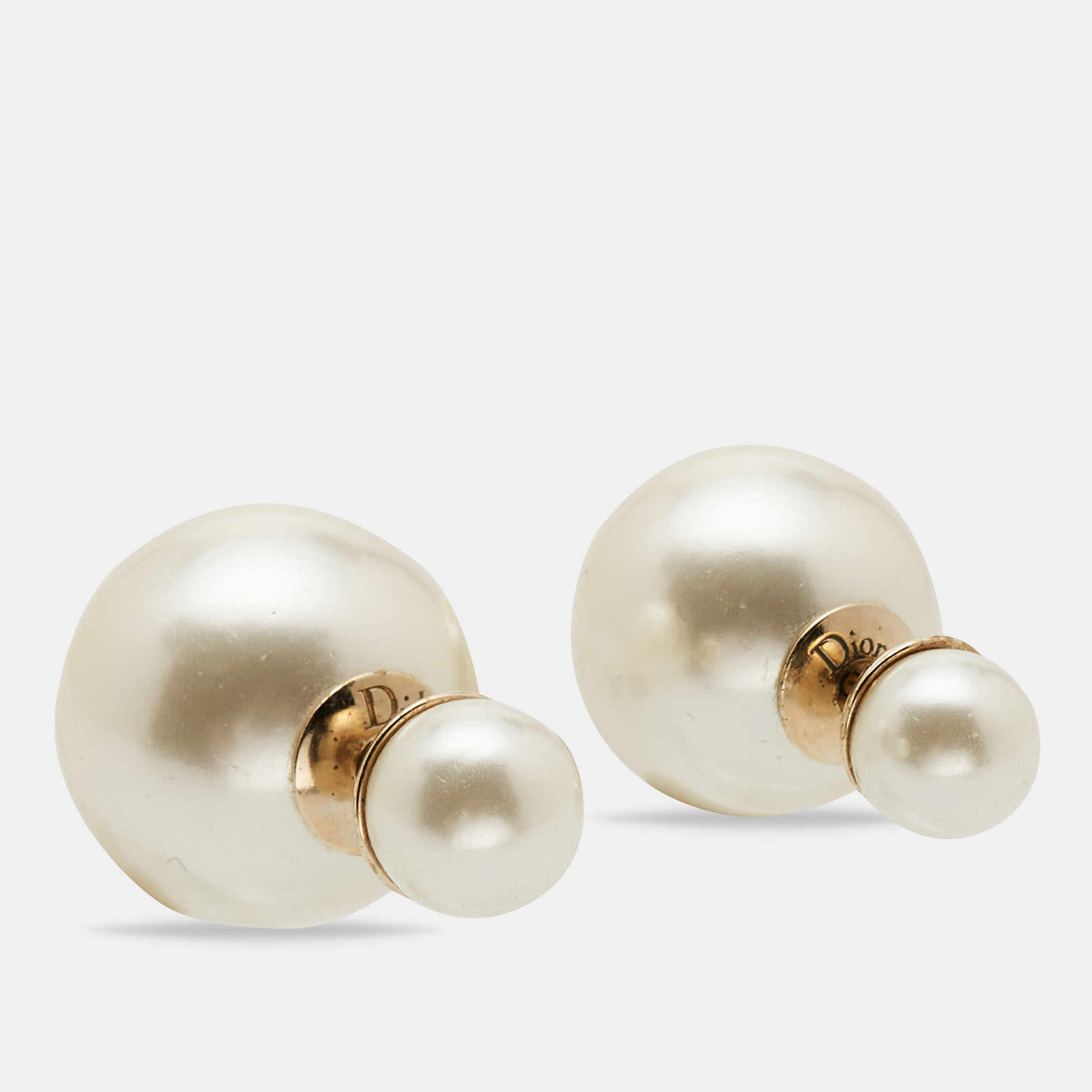 

Dior Tribales Faux Pearl Gold Tone Earrings