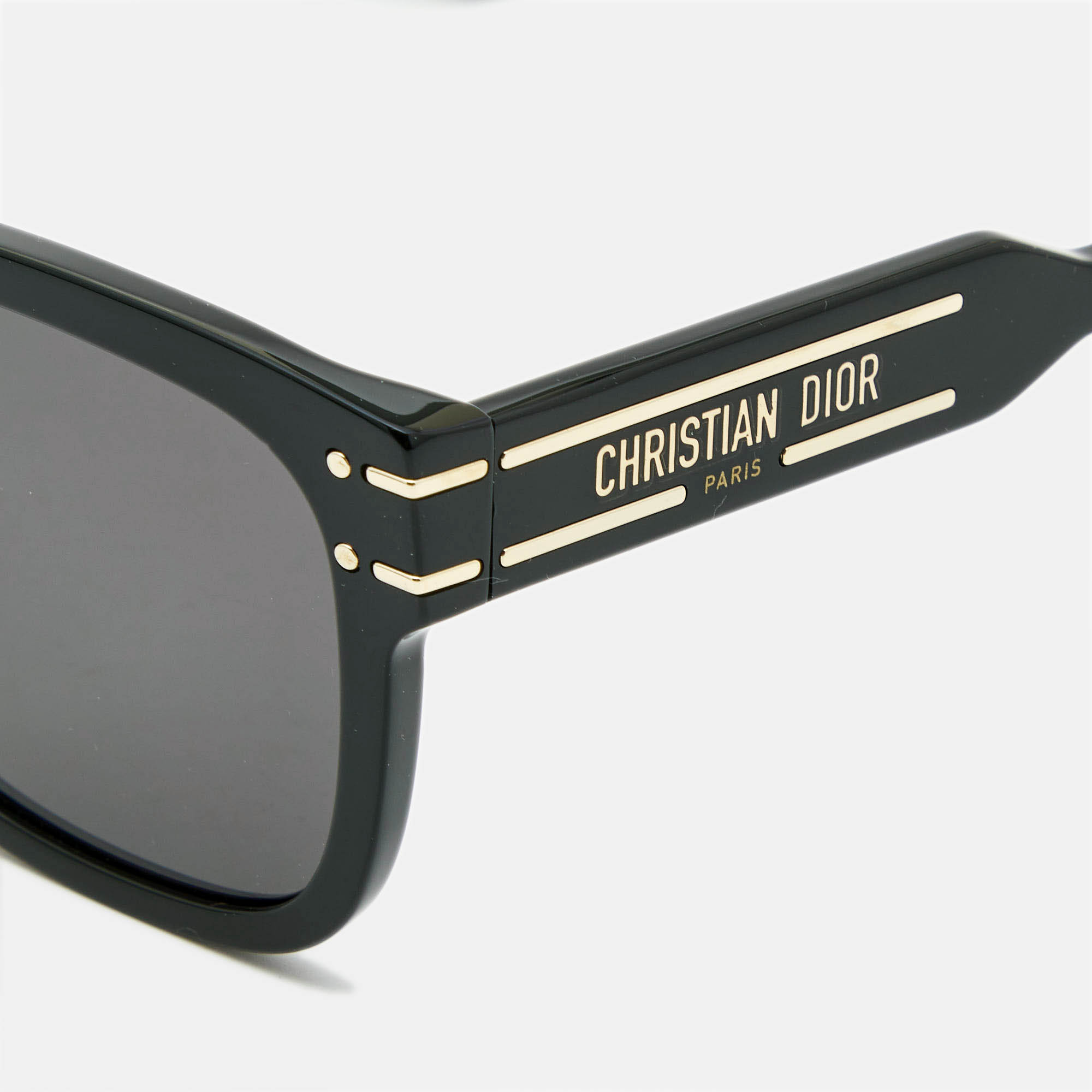 

Dior Black /Gold Dior Signature S7F Square Sunglasses