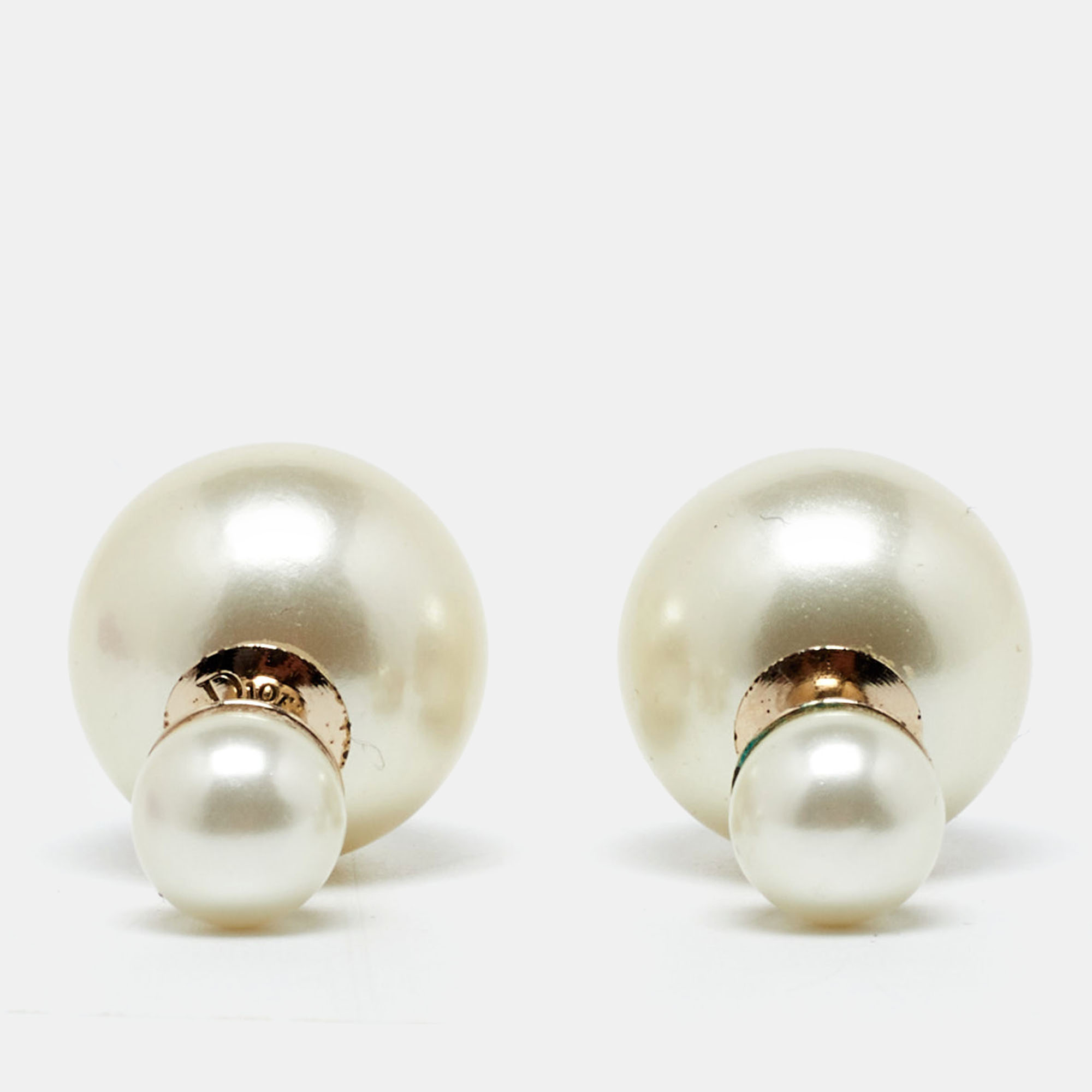 Pre-owned Dior Tribales Faux Pearl Gold Tone Earrings