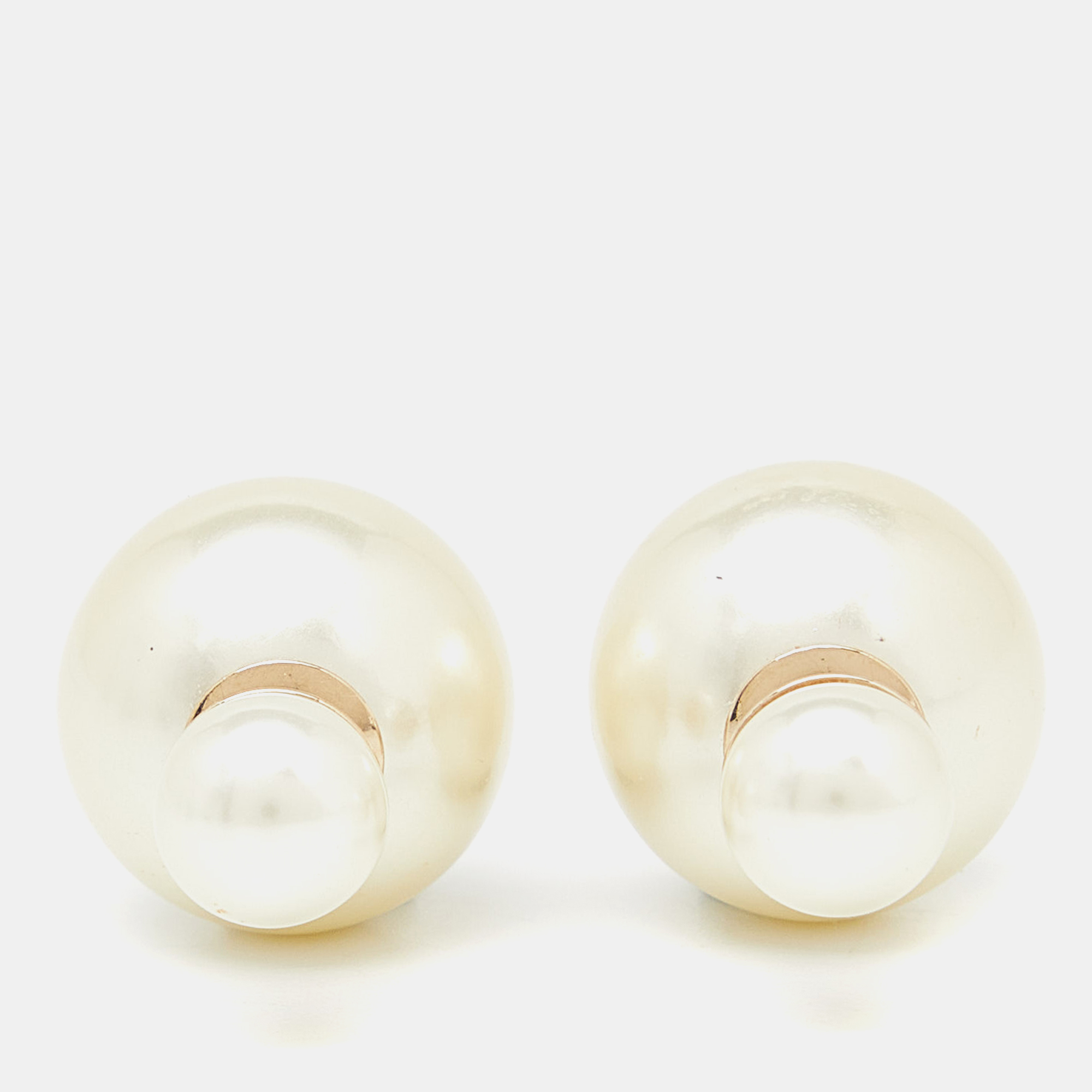 Pre-owned Dior Tribales Faux Pearl Gold Tone Stud Earrings