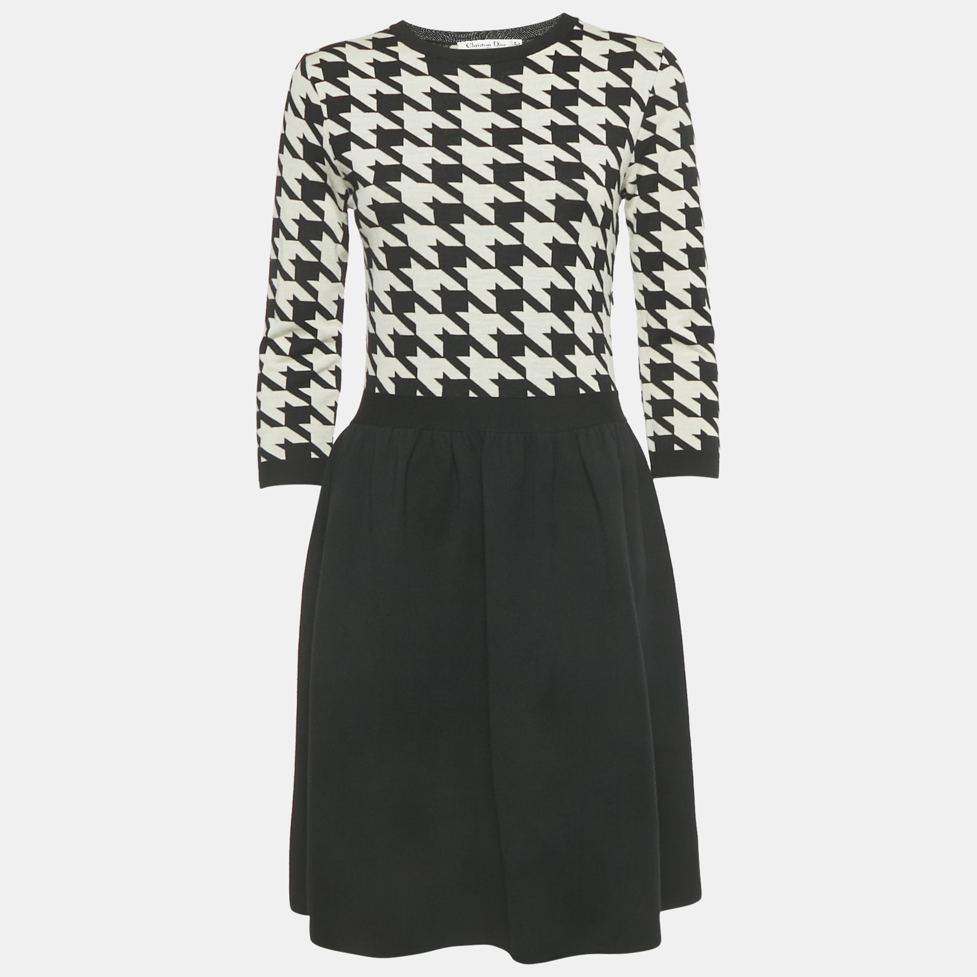

Christian Dior Black Houndstooth Wool Shorts Dress M