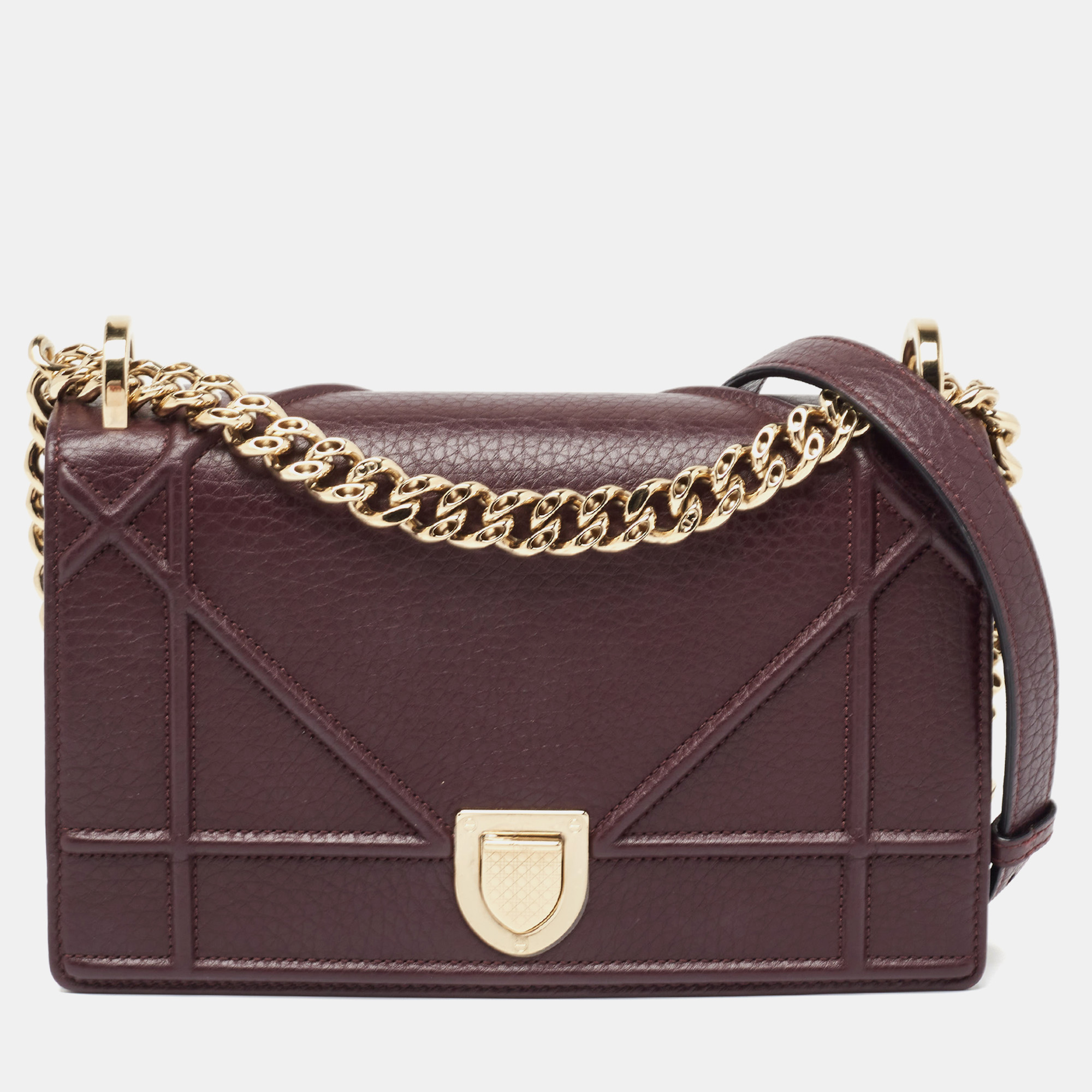 

Dior Burgundy Leather  Diorama Shoulder Bag