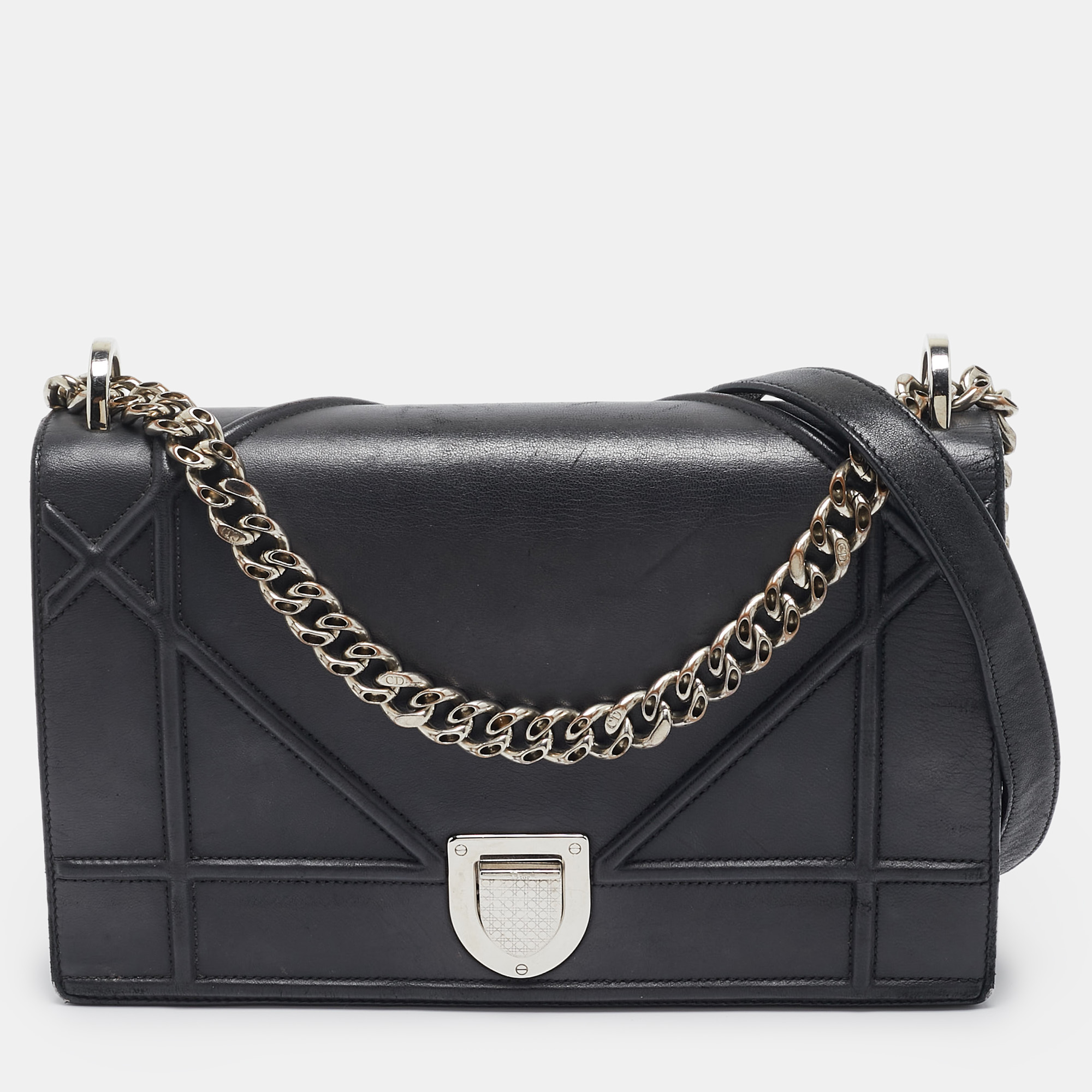 

Dior Black Leather  Diorama Flap Shoulder Bag
