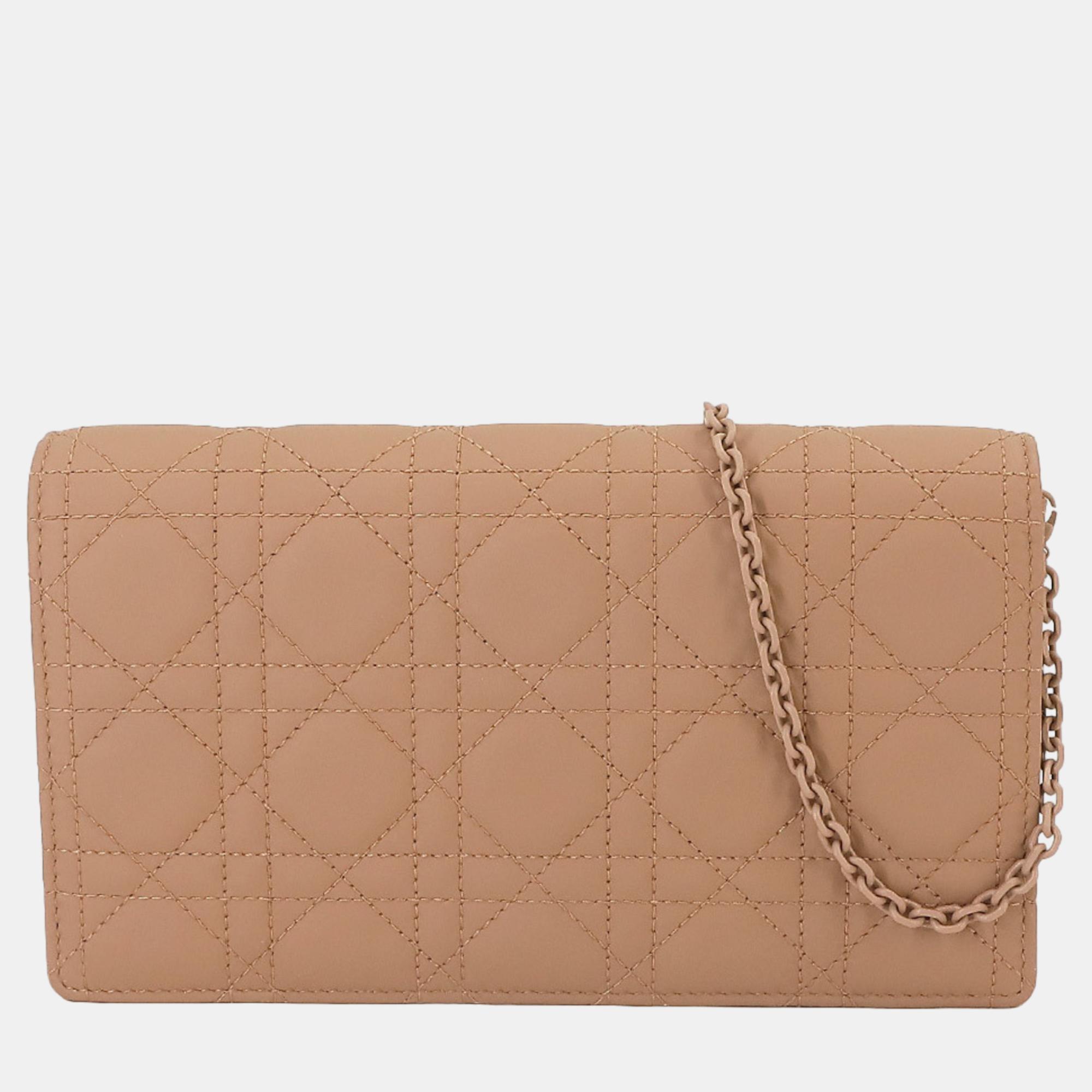 

Dior Beige Leather Lady Dior Wallet On Chain