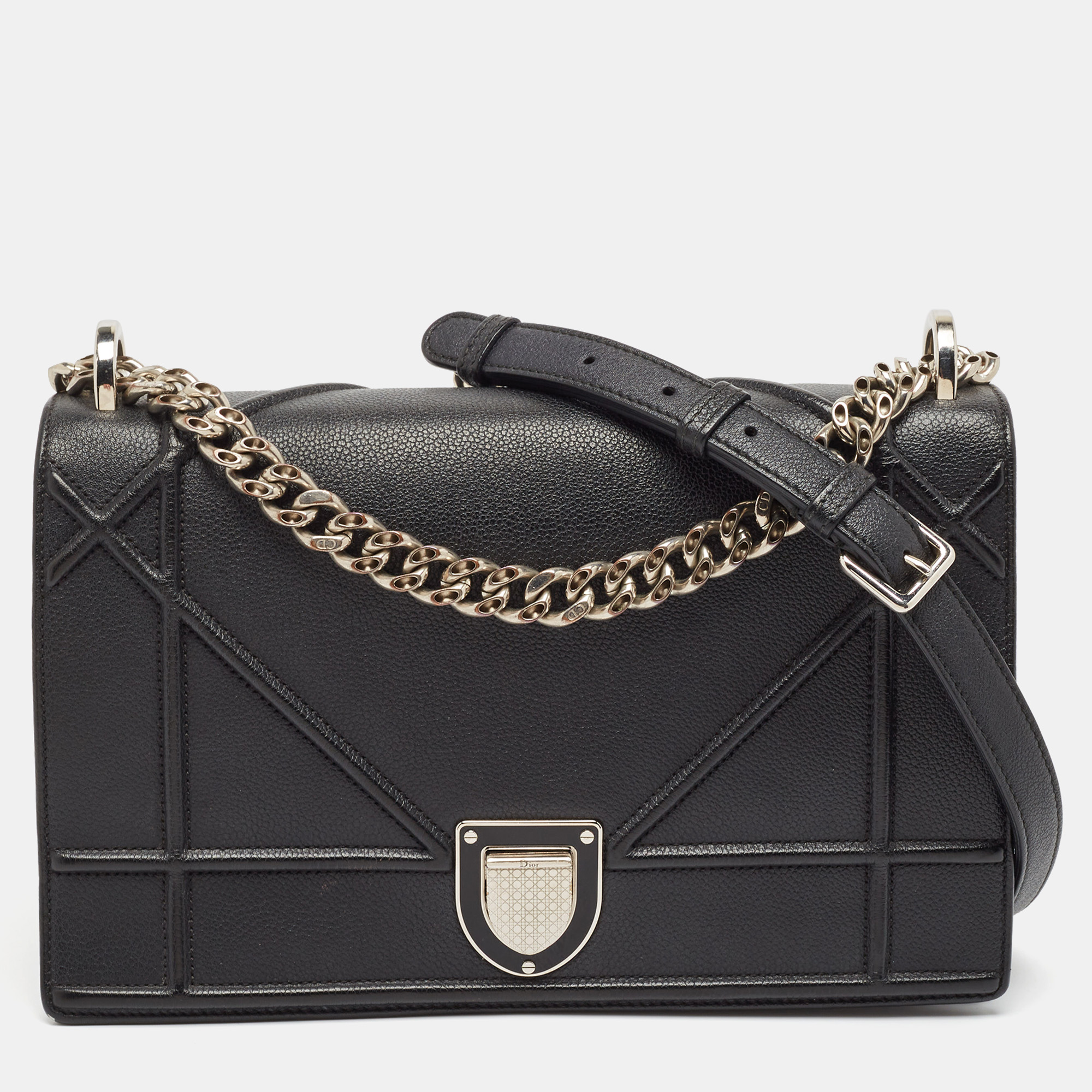 

Dior Black Leather  Diorama Shoulder Bag