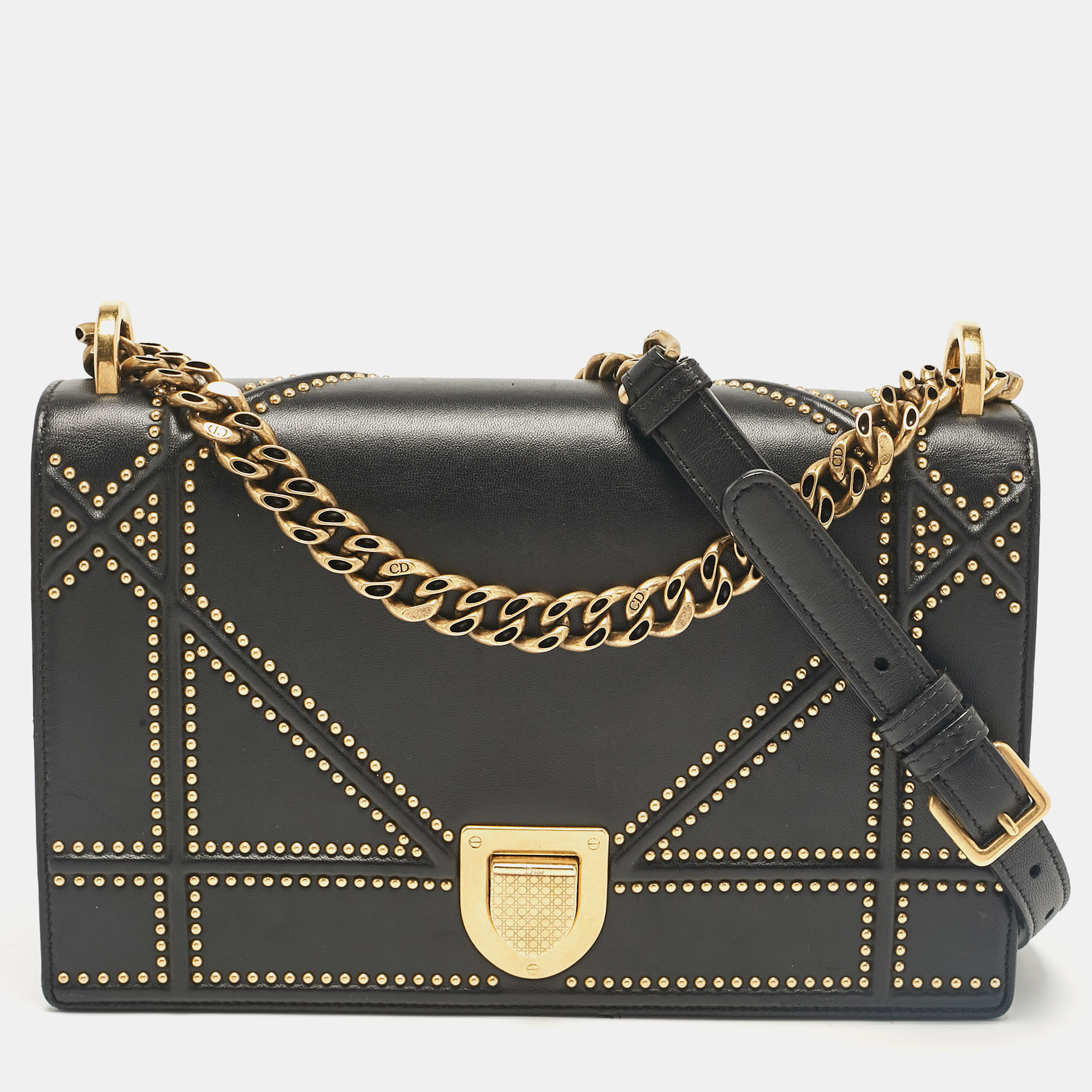 

Dior Black Leather  Studded Diorama Flap Shoulder Bag