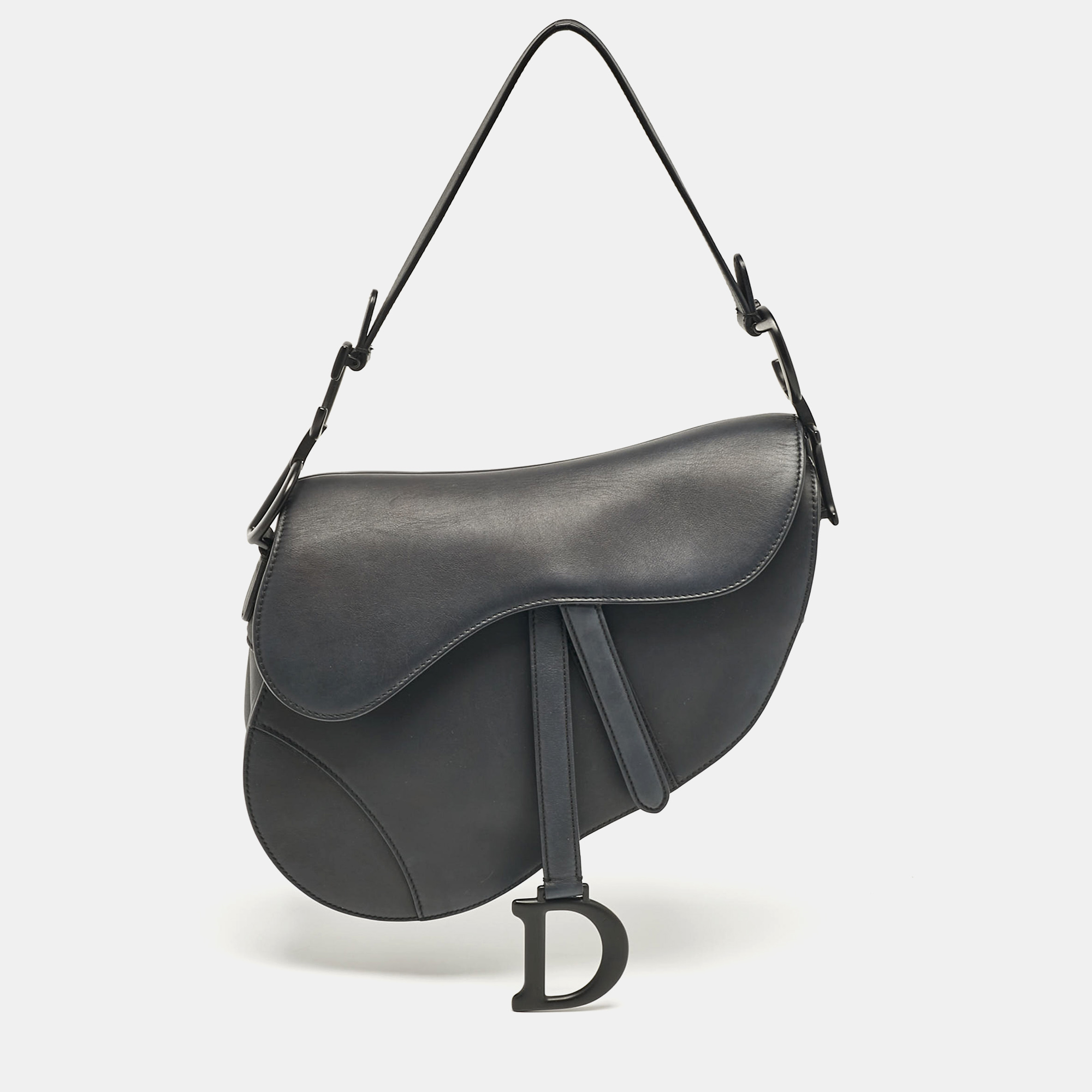 

Dior Black Leather Saddle Bag