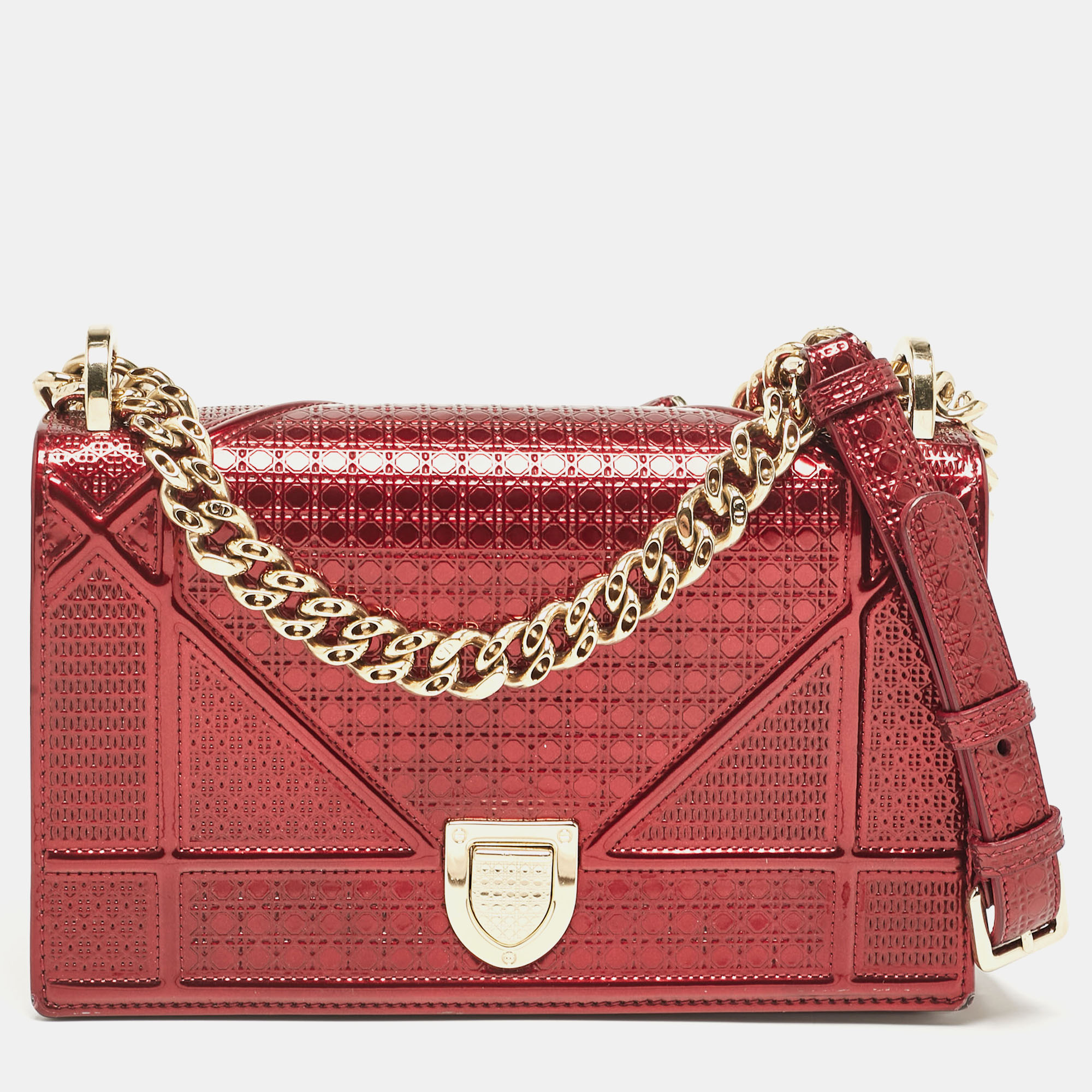 

Dior Metallic Red Patent Leather Small Diorama Shoulder Bag