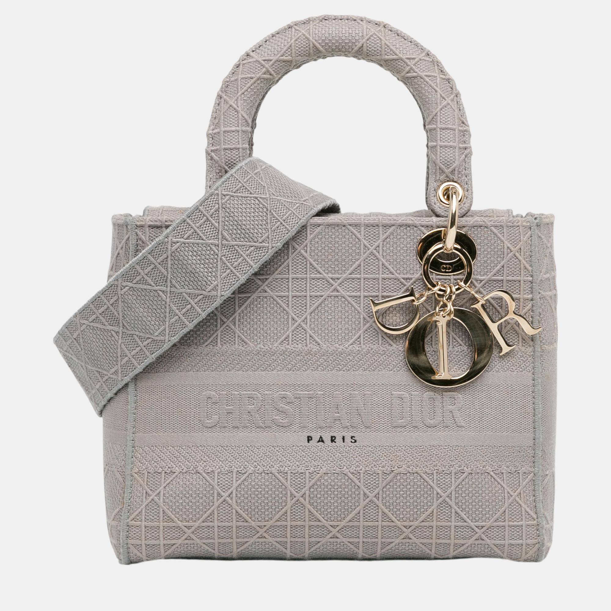 

Dior Grey Medium Cannage Lady D-Lite