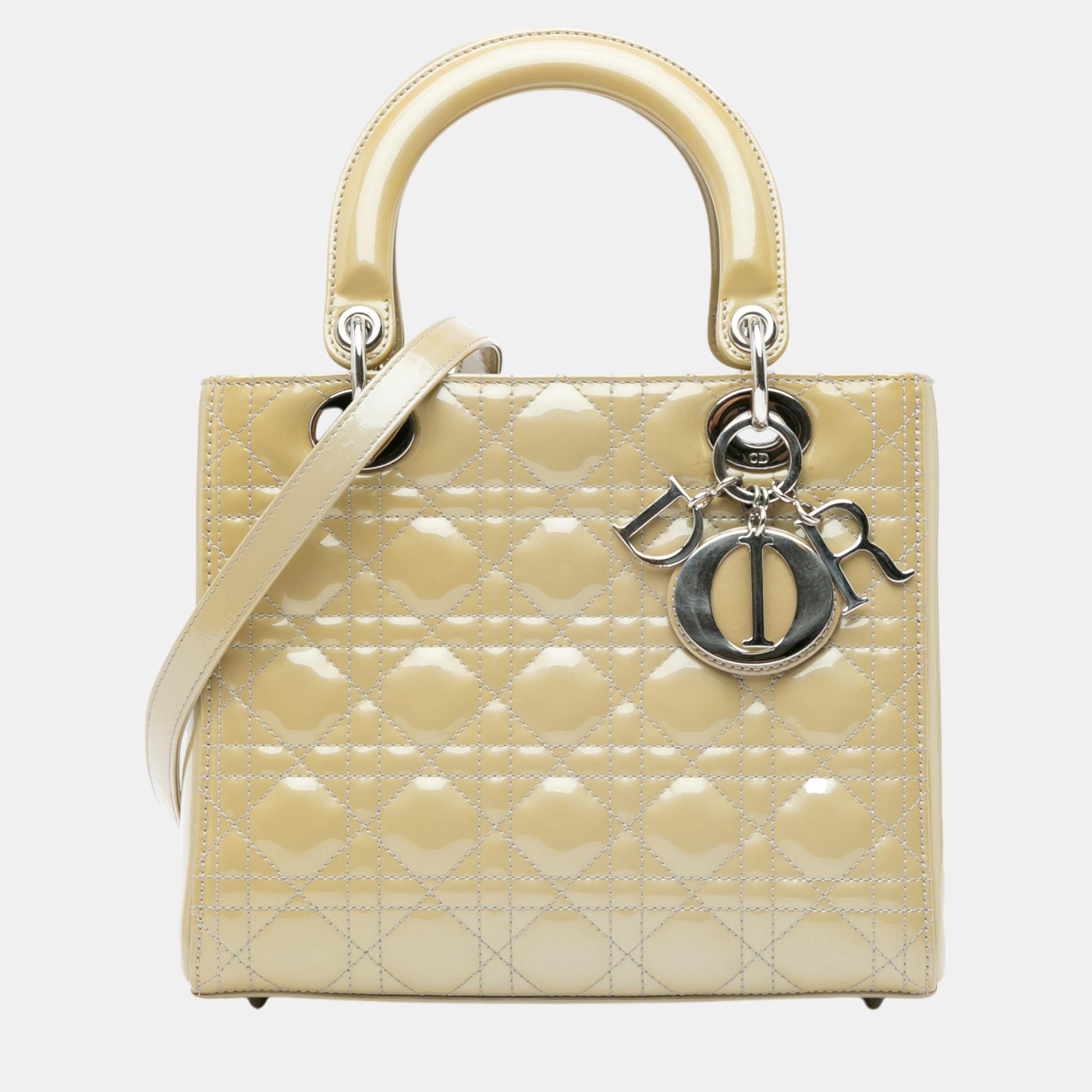 

Dior Beige Medium Patent Cannage Lady Dior