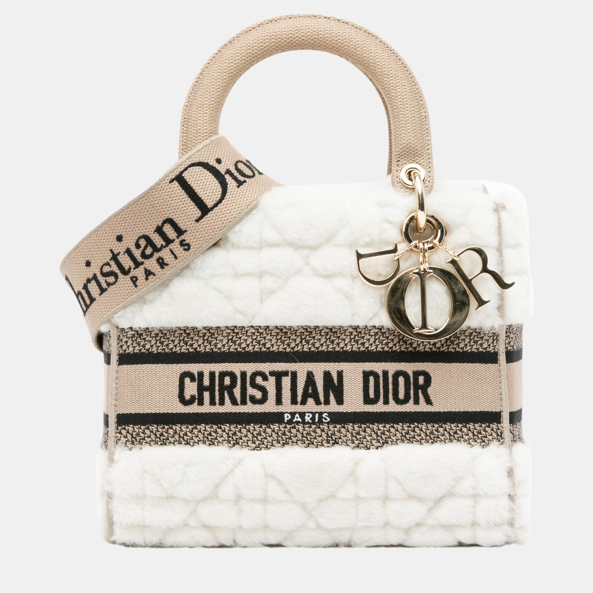 

Dior White Medium Shearling Cannage Lady D-Lite