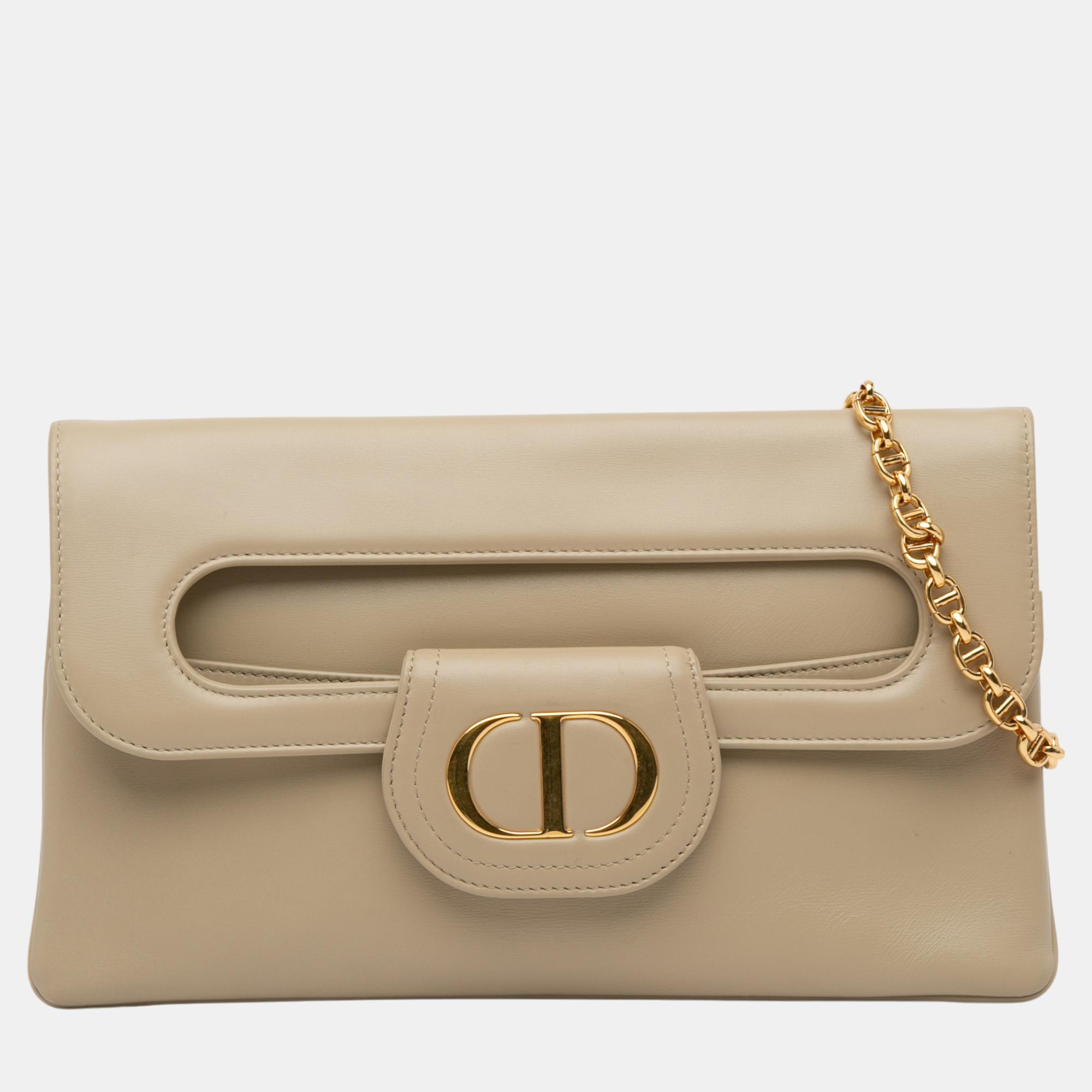 

Dior Brown Medium DiorDouble Chain Bag