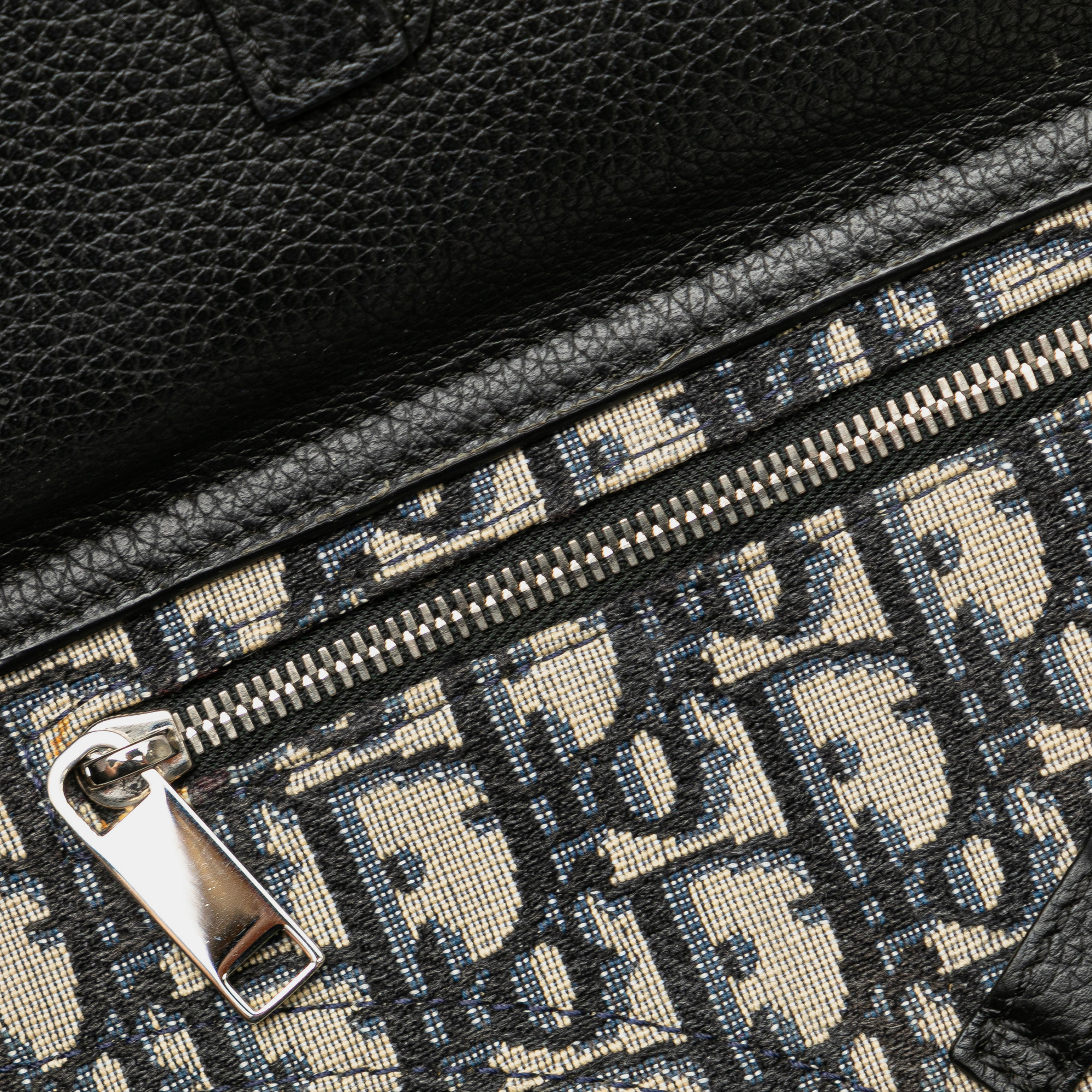 Dior Black Oblique Canvas Saddle Messenger Pouch Bag 