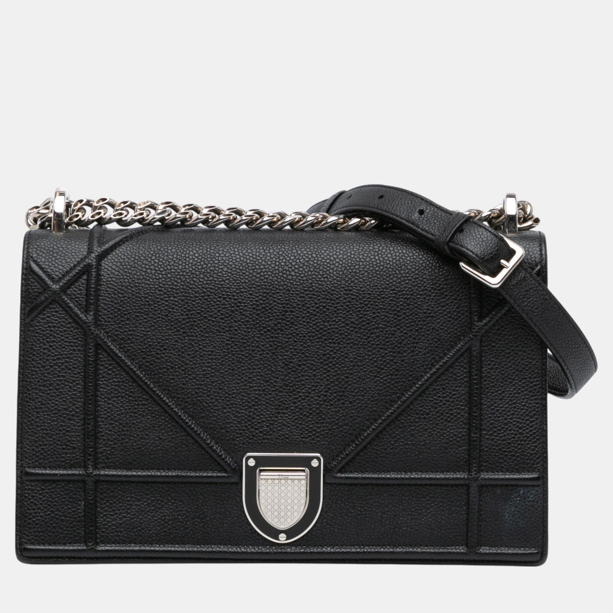 

Dior Black Medium Calfskin Diorama Flap