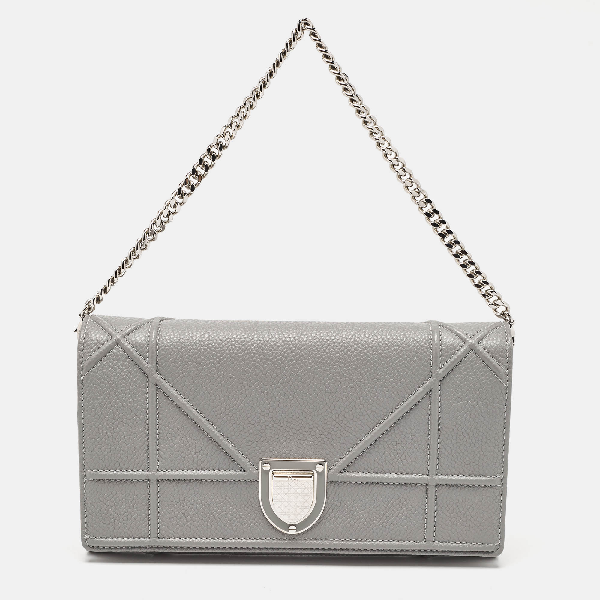 

Dior Grey Cannage Leather Diorama Wallet On Chain