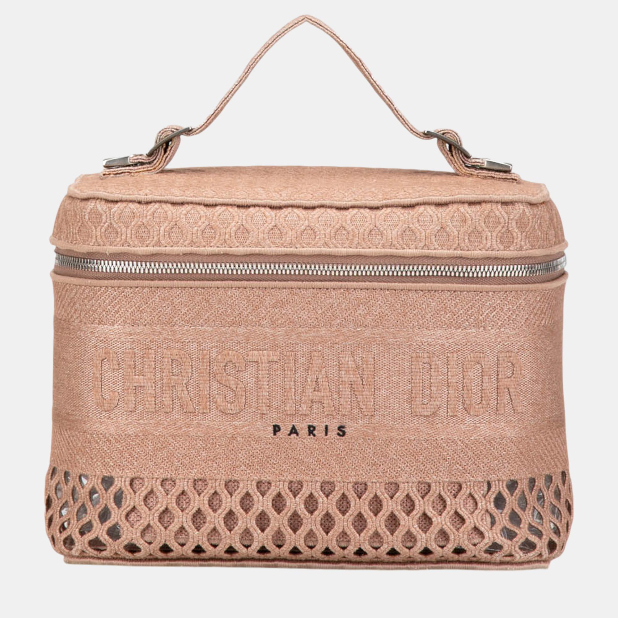 

Dior Pink Mesh Embroidered Diortravel Vanity Case