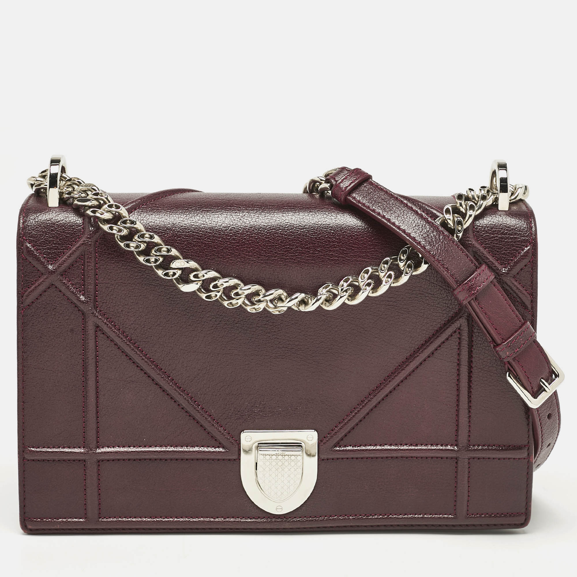 

Dior Burgundy Leather  Diorama Flap Shoulder Bag