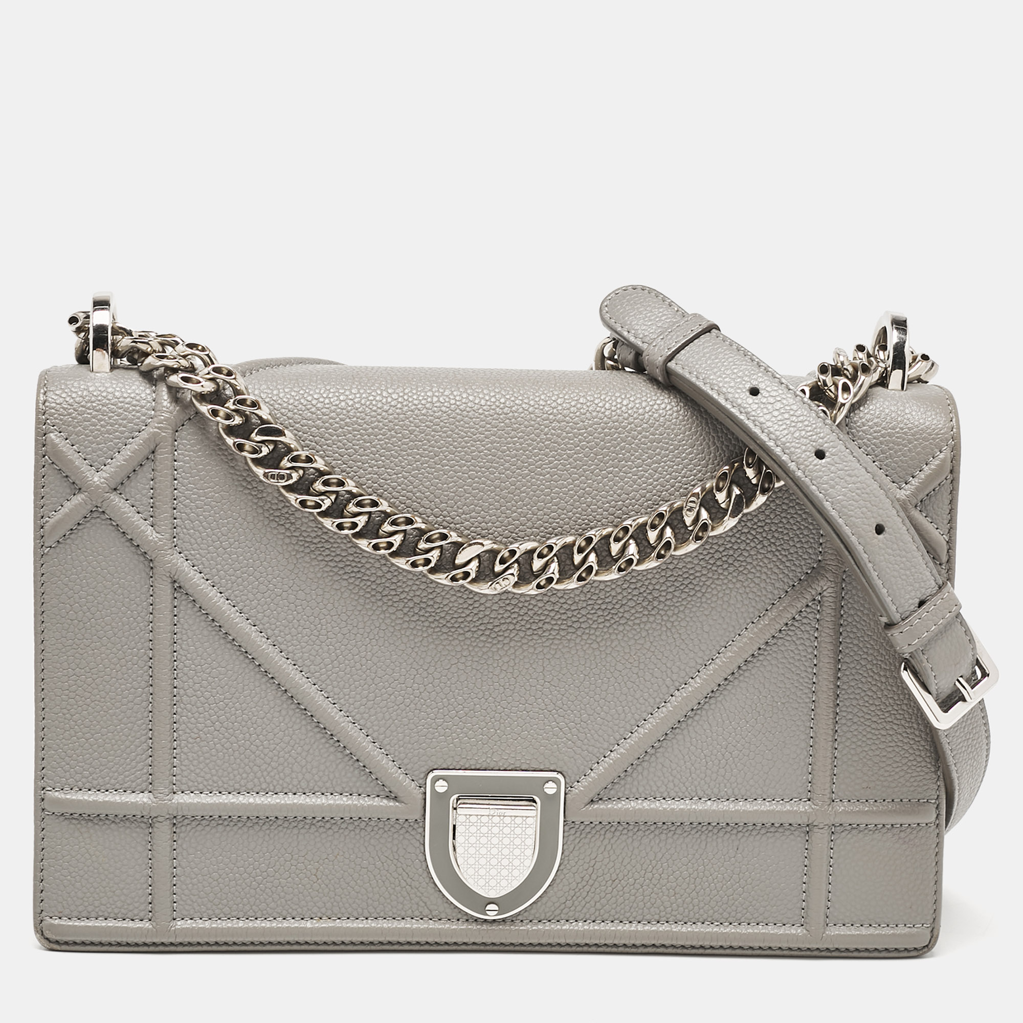 

Dior Grey Leather  Diorama Flap Shoulder Bag