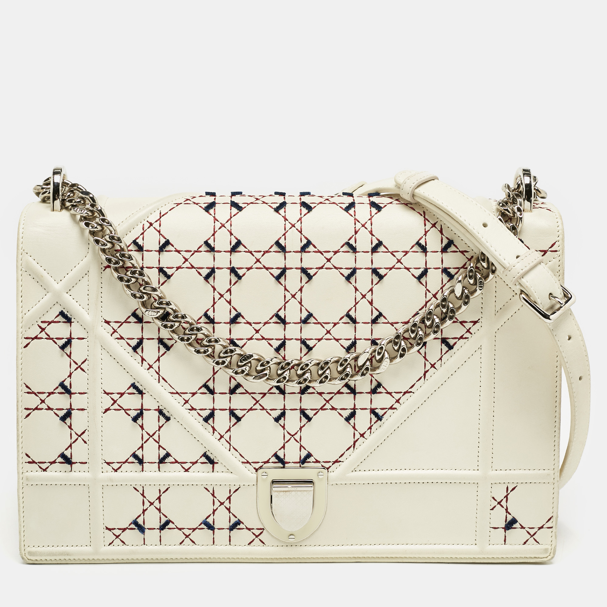 

Dior Off White Cannage Stitched Leather  Diorama Flap Shoulder Bag